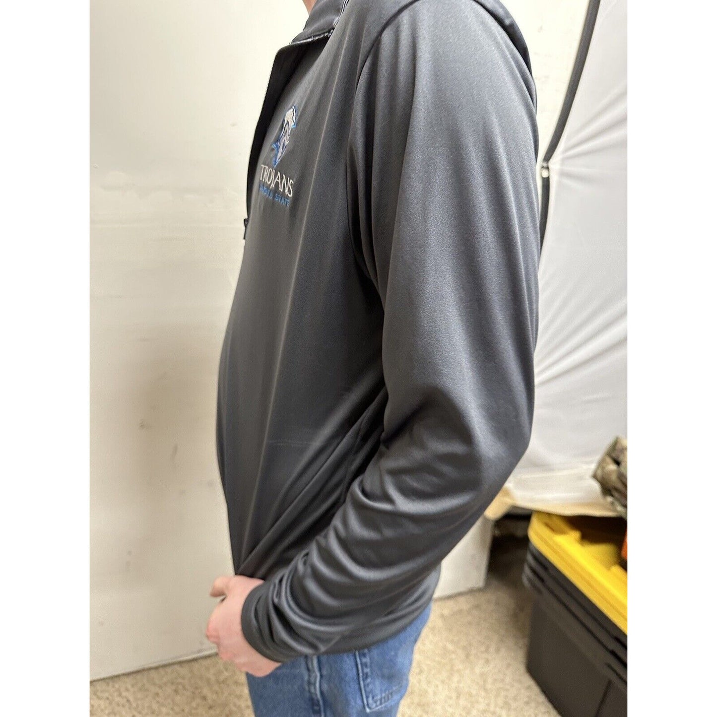 men’s gray dakota state trojans pull over long sleeve 1/4 zip shirt ~medium
