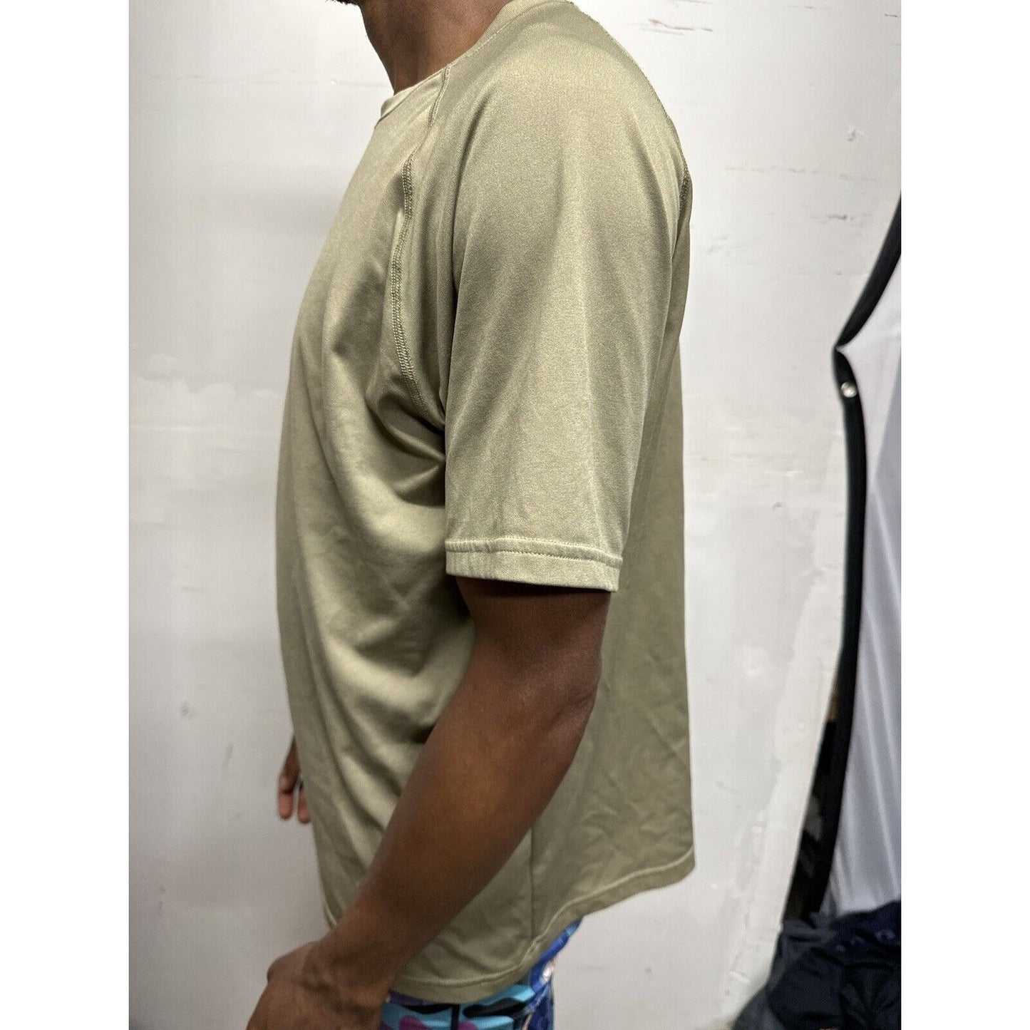 Men’s Ocp Tshirt Under Armour Medium Tactical Shirt Sleeve Shirt Coyote Brown