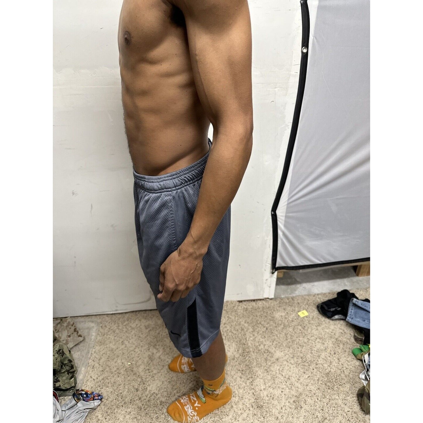 Men’s Gray Nike Dri Fit Large Athletic Shorts