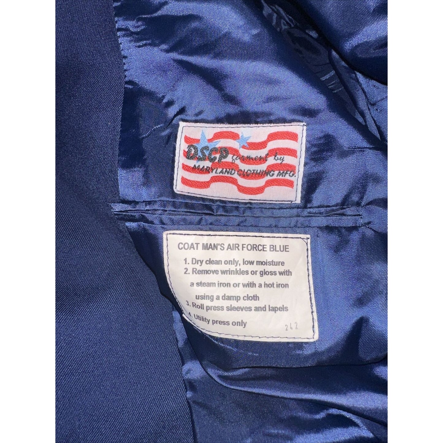 Men’s 40R Coat Uniform Air Force Blue Jacket Staff Sergeant Rank US Insignia