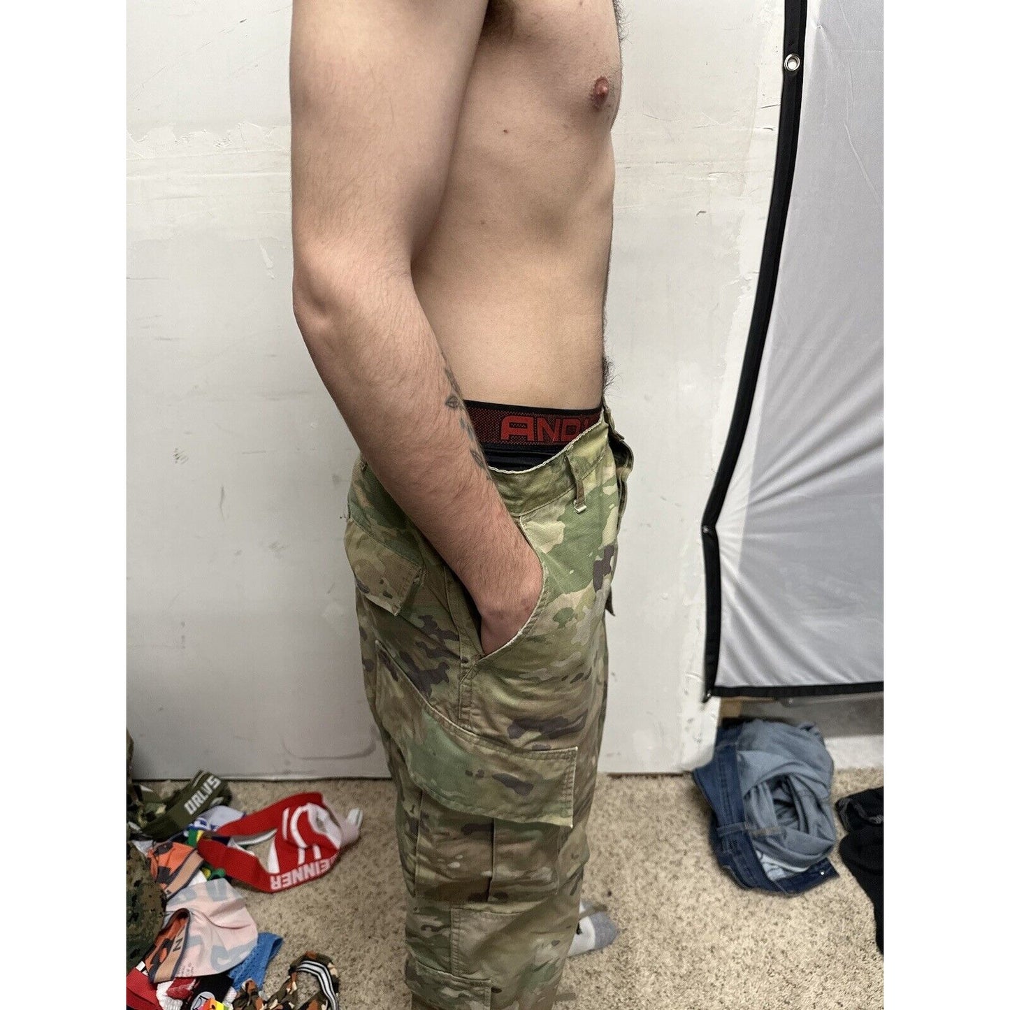 Men’s Ocp Army Air Force Medium Short Trouser Pants worn fabric/hole on knee