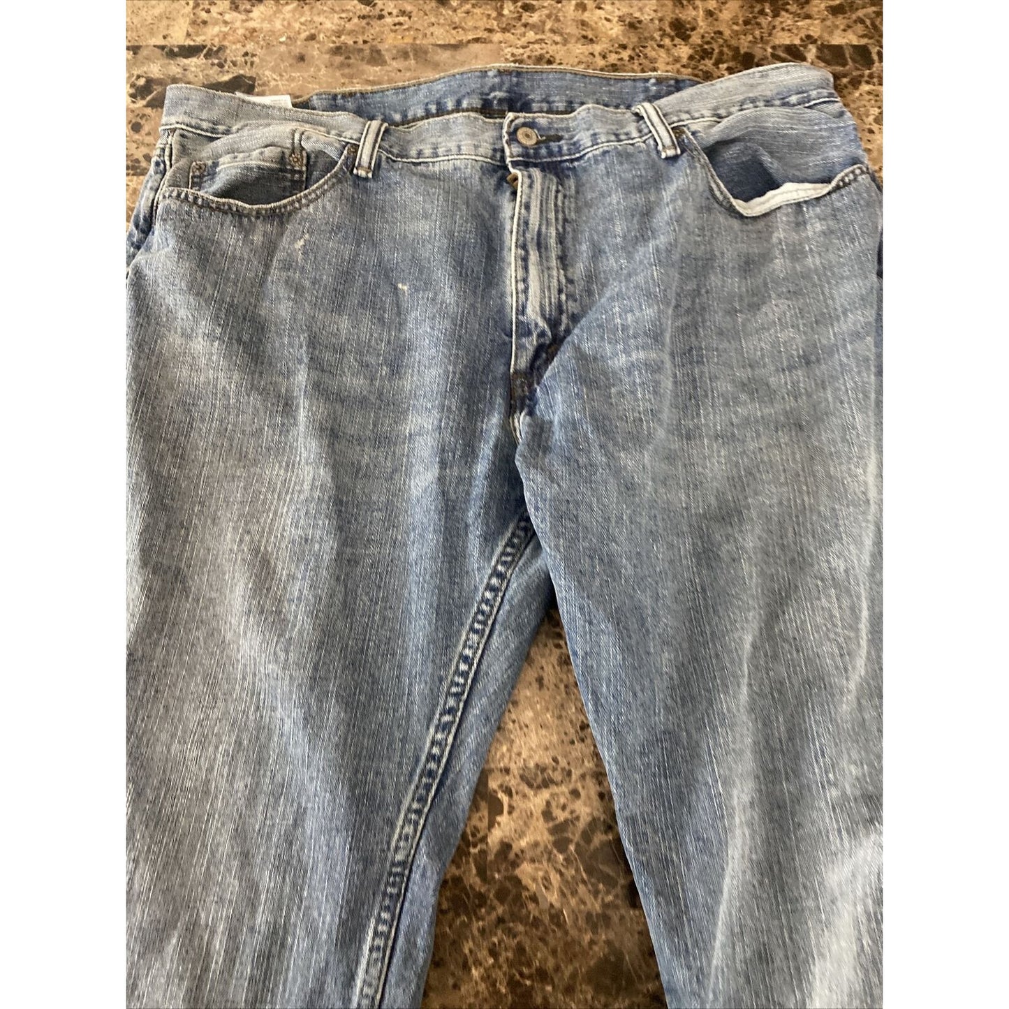 LEVIS 559 Men’s size 42x30 Relaxed Straight Blue Medium-wash Cotton Denim Jeans