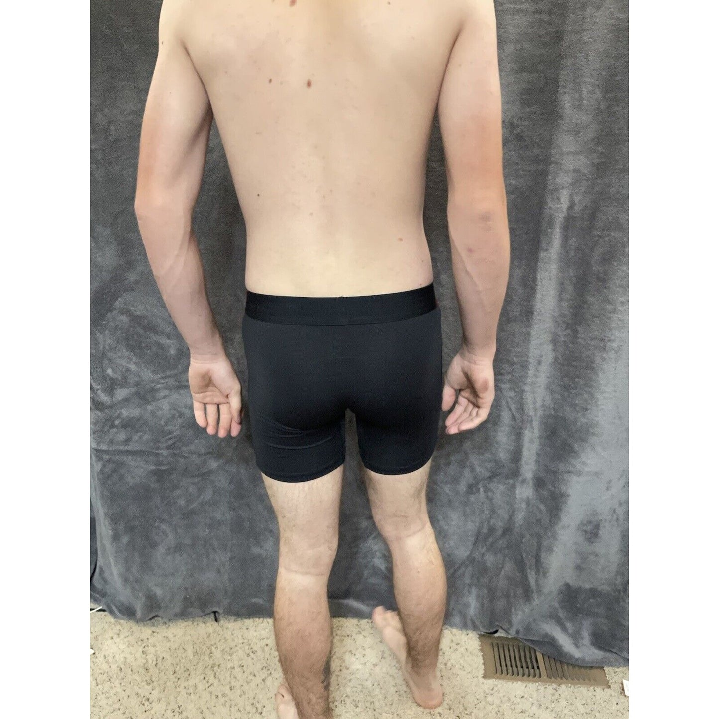 men's black volcom 15% spandex compression boxer brief Large