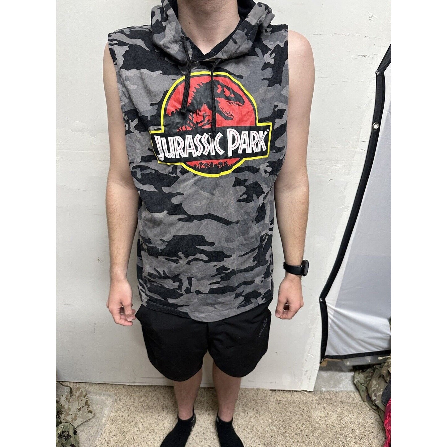 Teen boys 2XL Grey Hoodie Jurassic Park Sleeveless