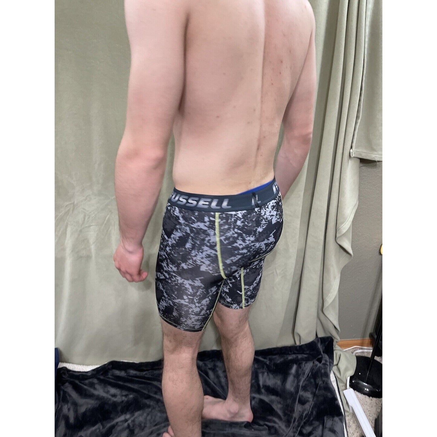 Russell Performance Men’s Medium Long Leg Boxer Briefs Gray Camo