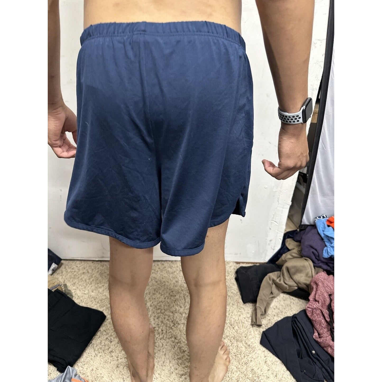 Men’s Large Reebok Play Dry Dark Blue Shorts With Pockets