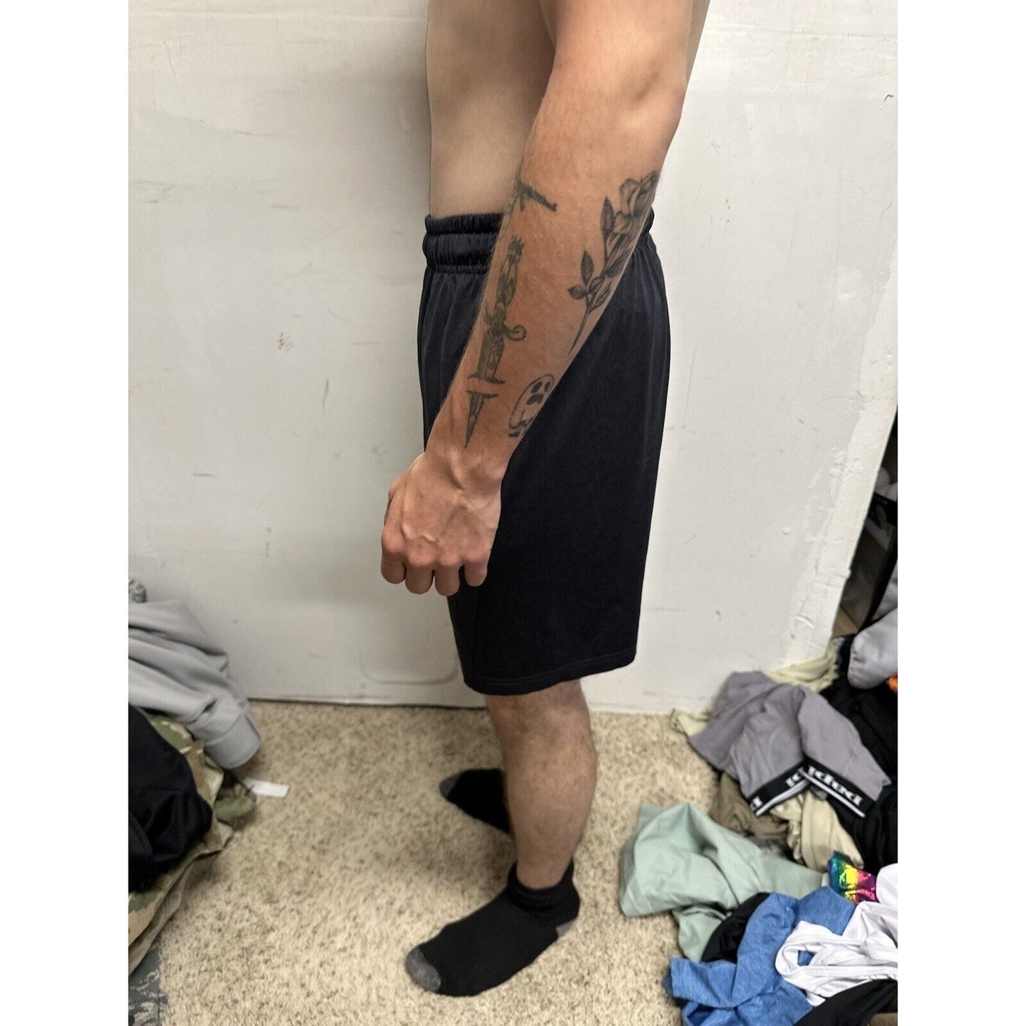 Men’s Black Medium Reebok Shorts With Pockets