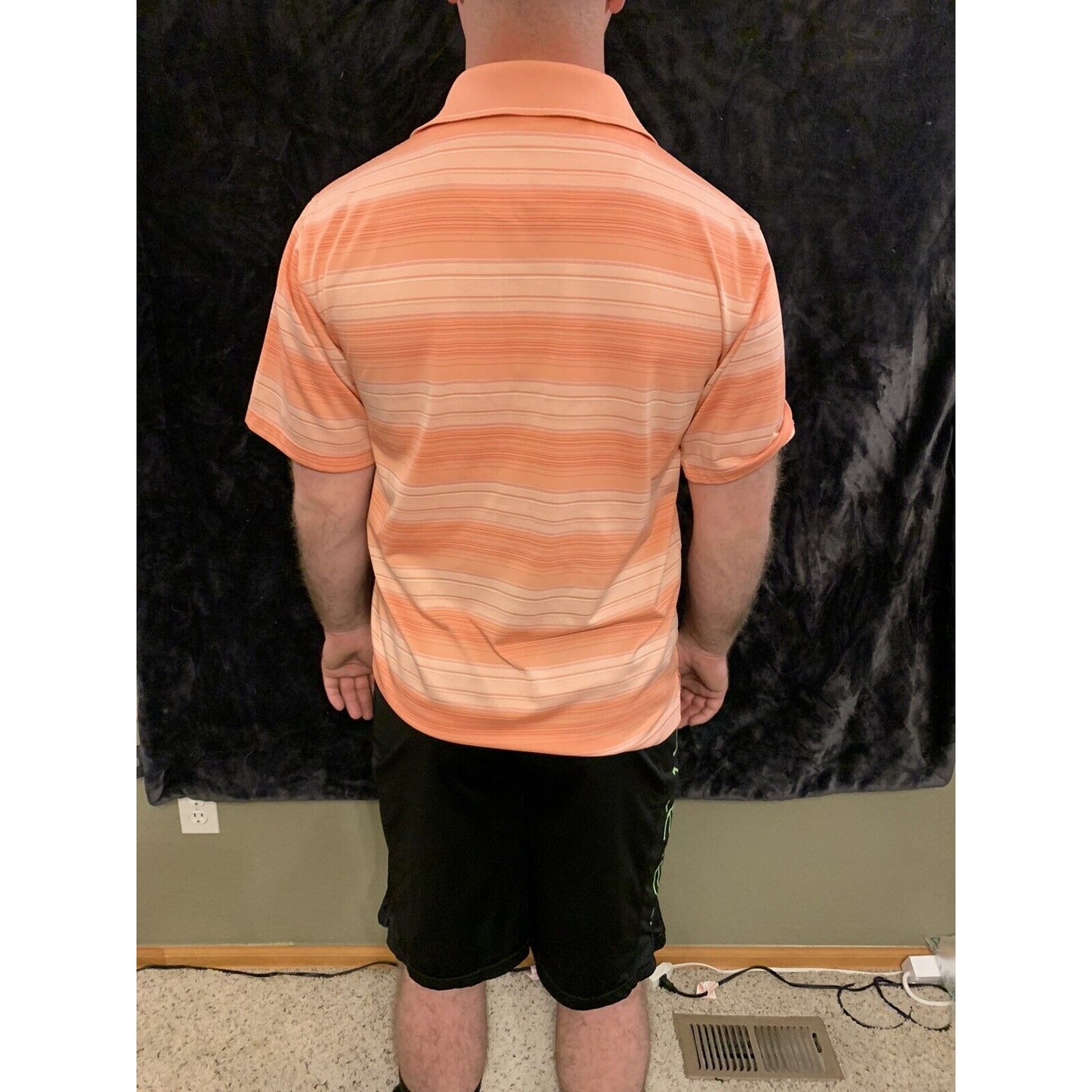 Men's PGA TOUR Orange Polyester Pink/Coral Golf Shirt Short Sleeve Medium M