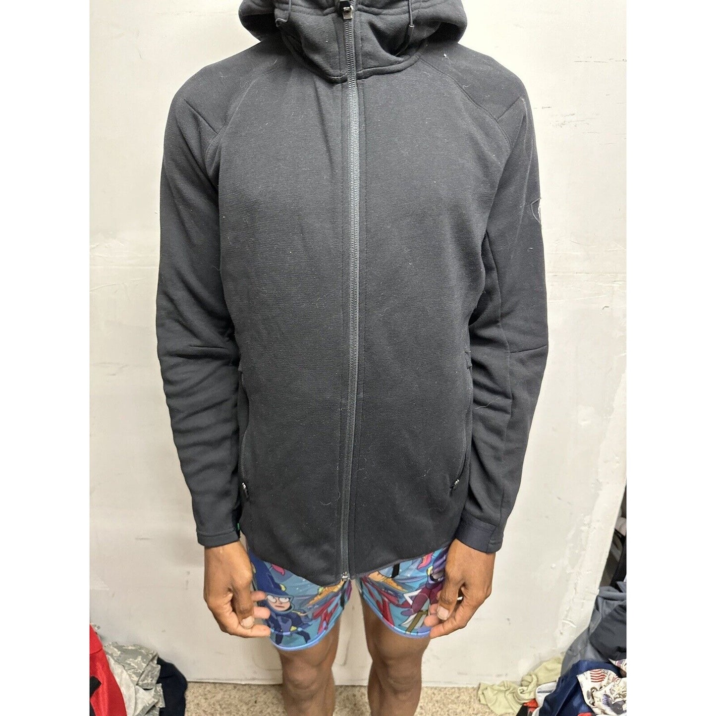 Men’s Black Kuhl Medium Zip Up Hoodie Born In The Mountains