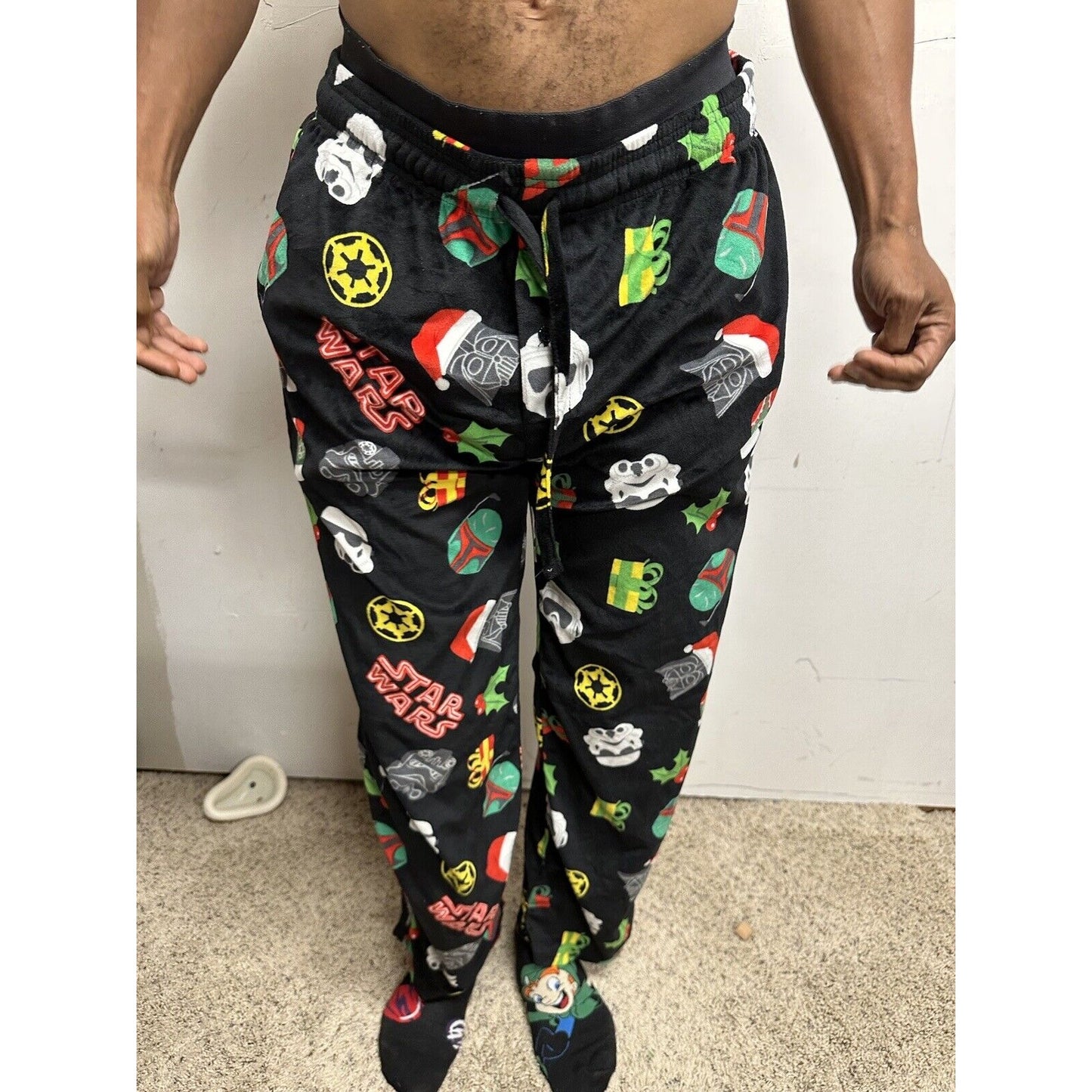 Men’s Star Wars Christmas Lounge Pants Sleepwear Medium Vader In Santa Hat