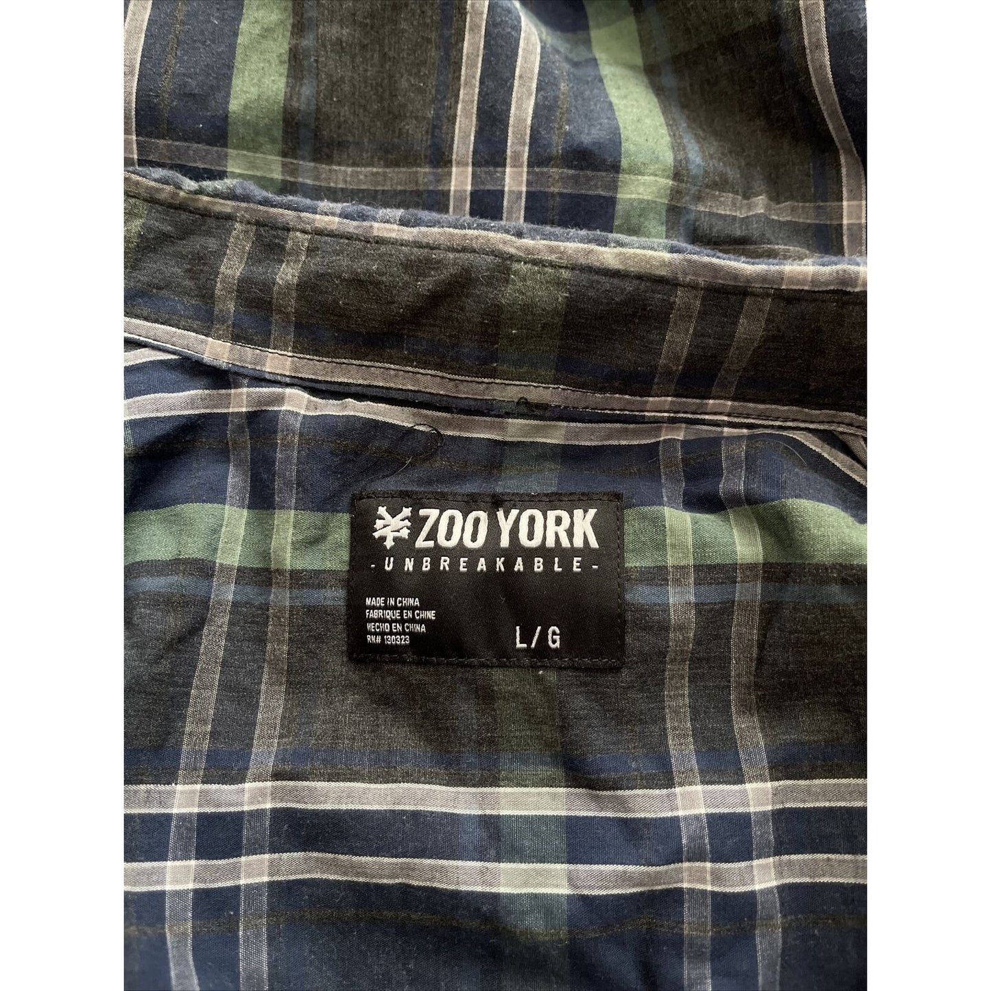 Zoo York Unbreakable Plaid Button-Front Shirt L M Green Blue Men's $30 MSRP