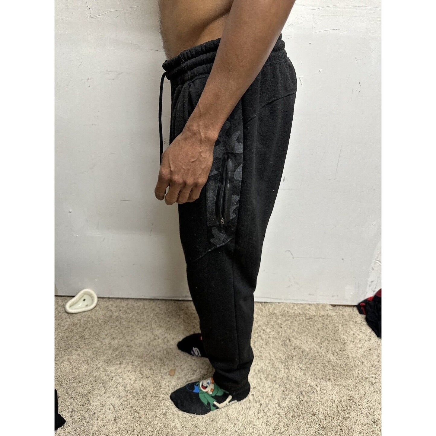 Men’s RBX Black Large With Camo Sweat Pants With Pockets