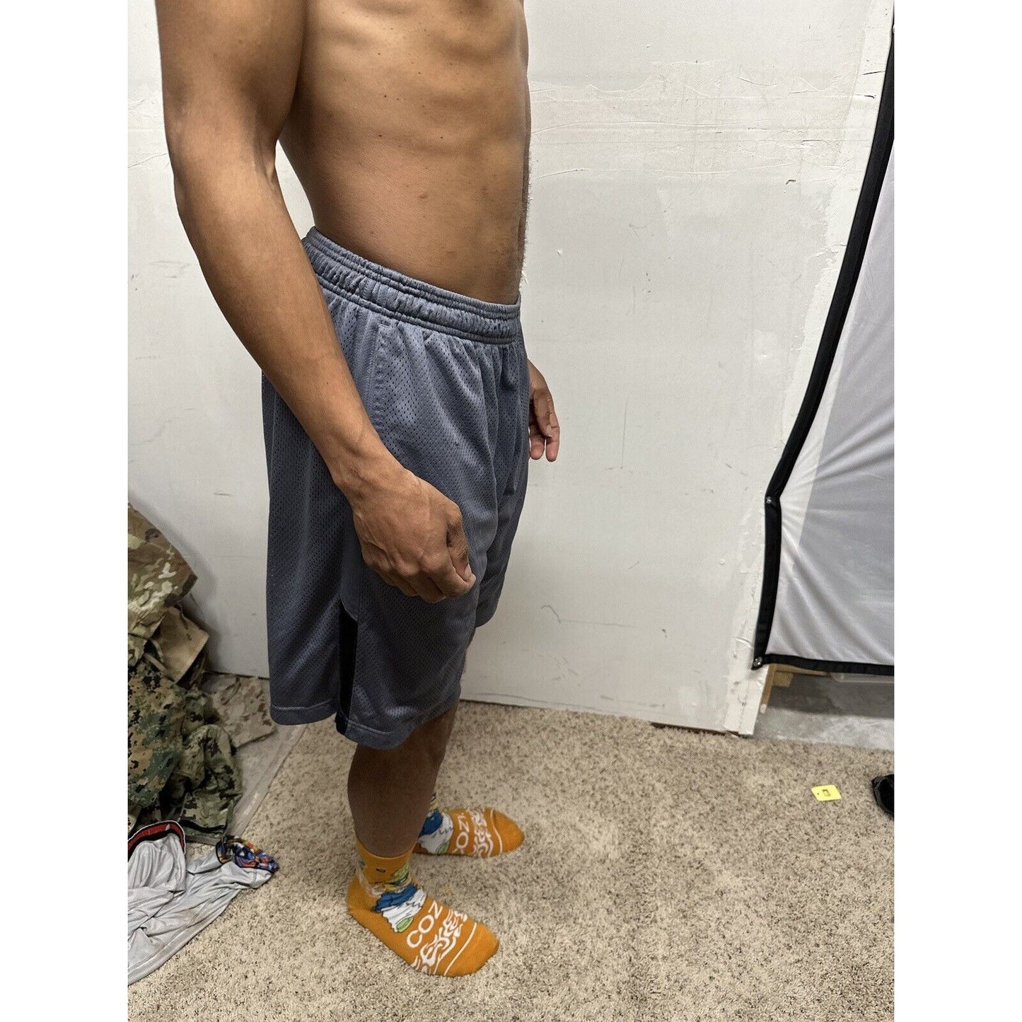 Men’s Gray Nike Dri Fit Large Athletic Shorts