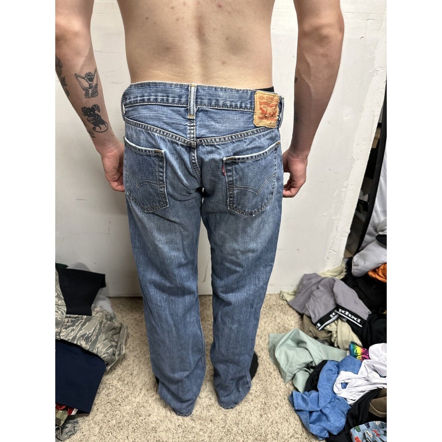 Men’s Levi’s 559 Blue Jeans 33 X 32