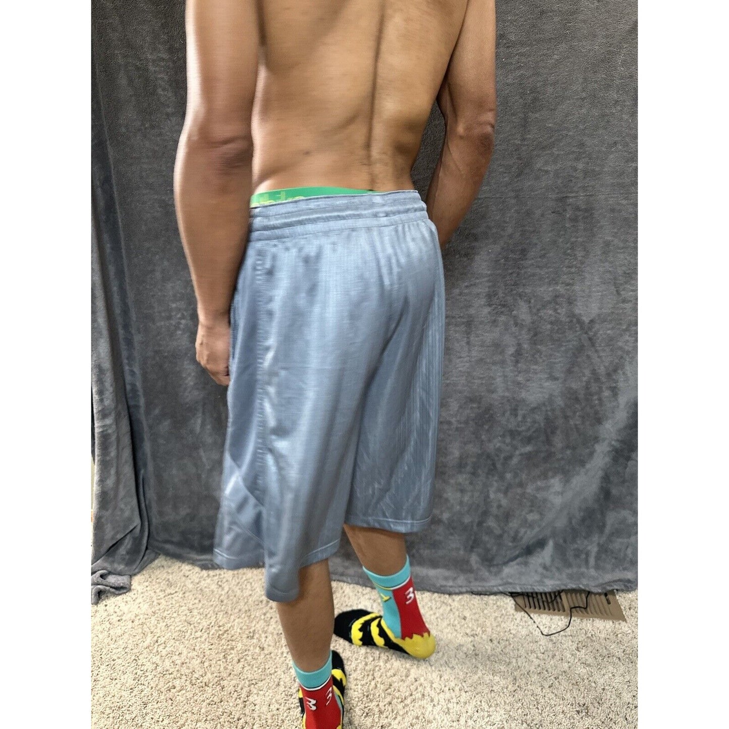 Men’s Nike XL Shorts With Pockets Gray