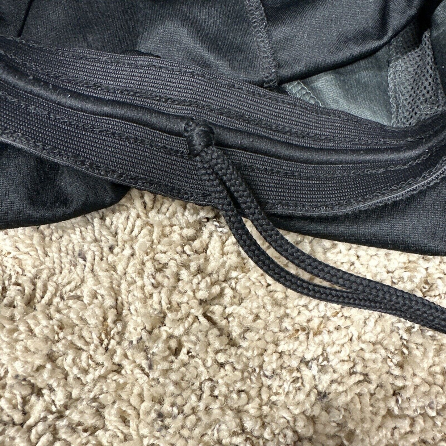 Men’s Nike Black Gray White Small Dri Fit Shorts With Pockets