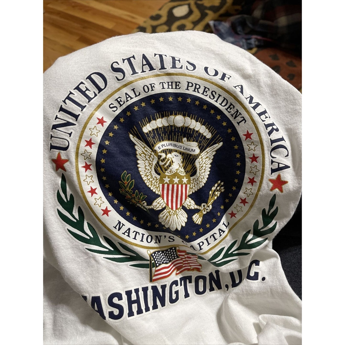 Delta Pro Weight Washington DC USA Men's Large presidential seal white T-Shirt