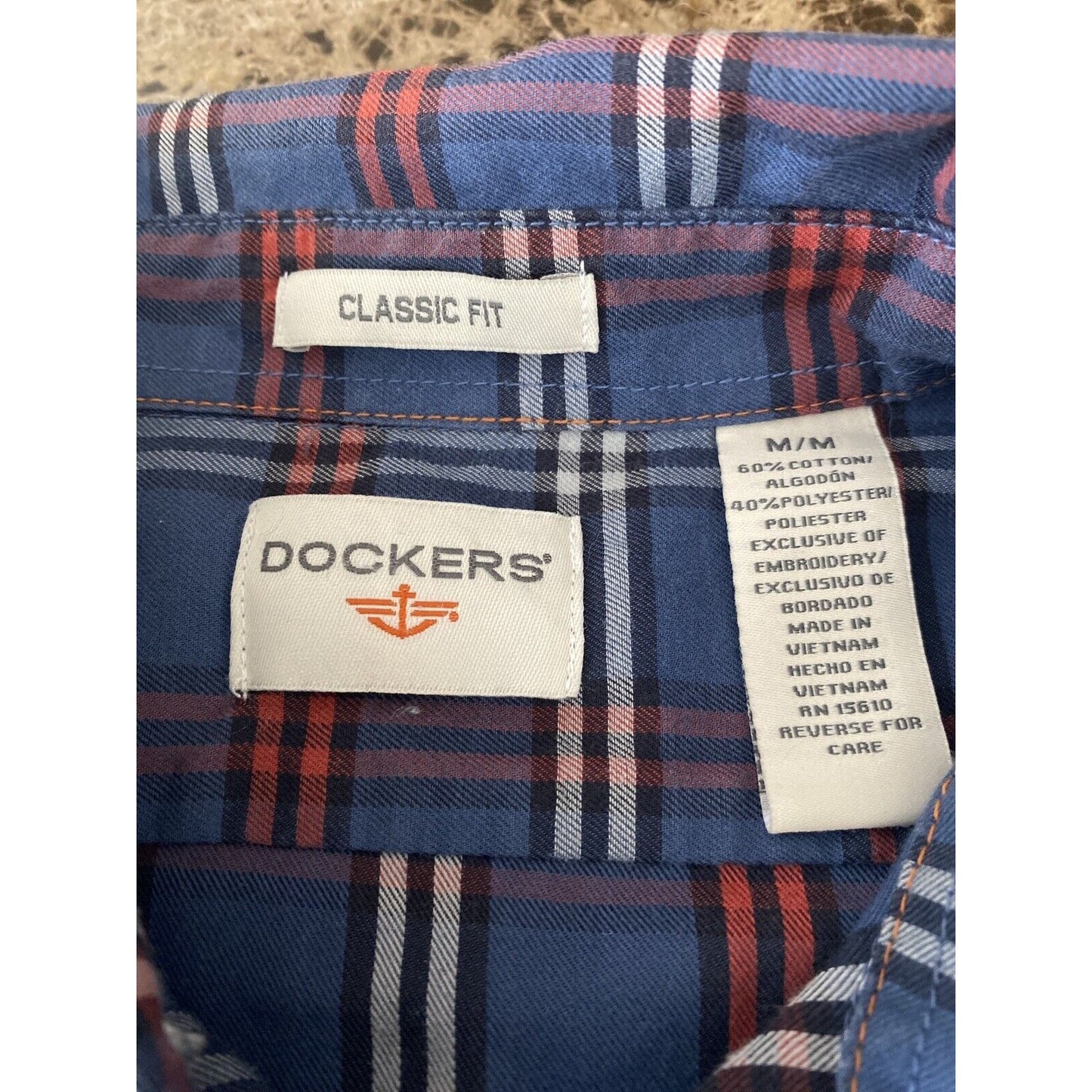 Dockers Men’s Medium Blue Red White Plaid Casual Button-down Long Sleeves Shirt