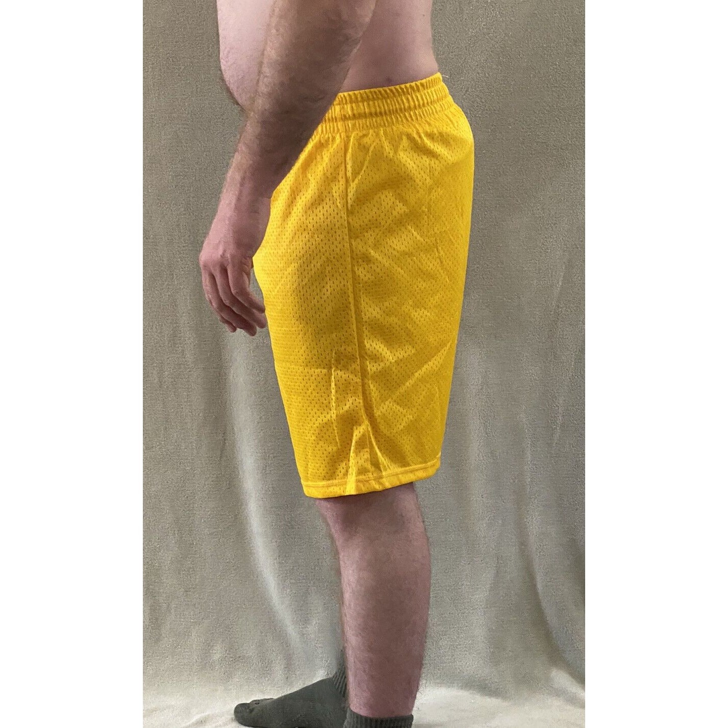 Soffe Intensity Athletic IA Men’s Medium Yellow Basketball Training Mesh Shorts
