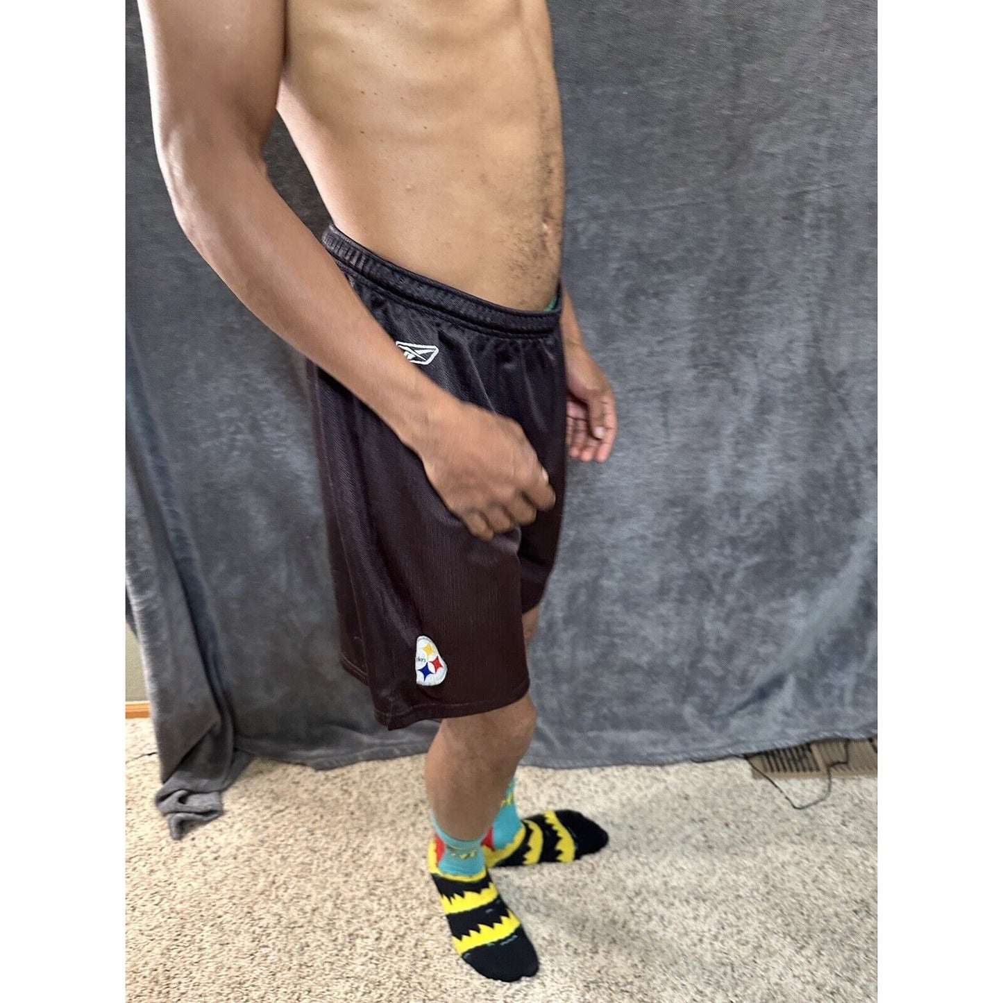 Reebok NFL Equipment Steelers Large Shorts