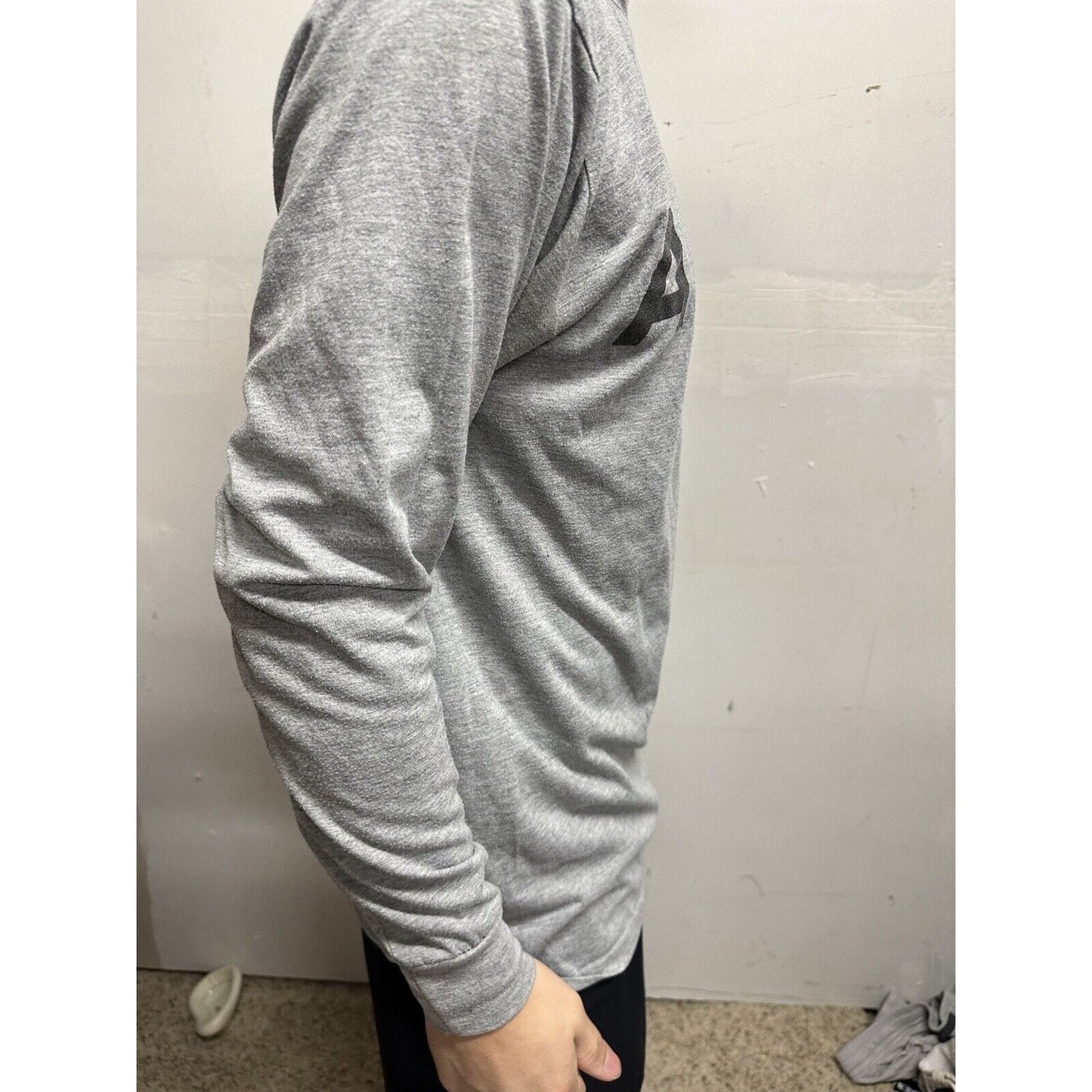 Men’s Army Pt Uniform Gray Small Long Sleeve