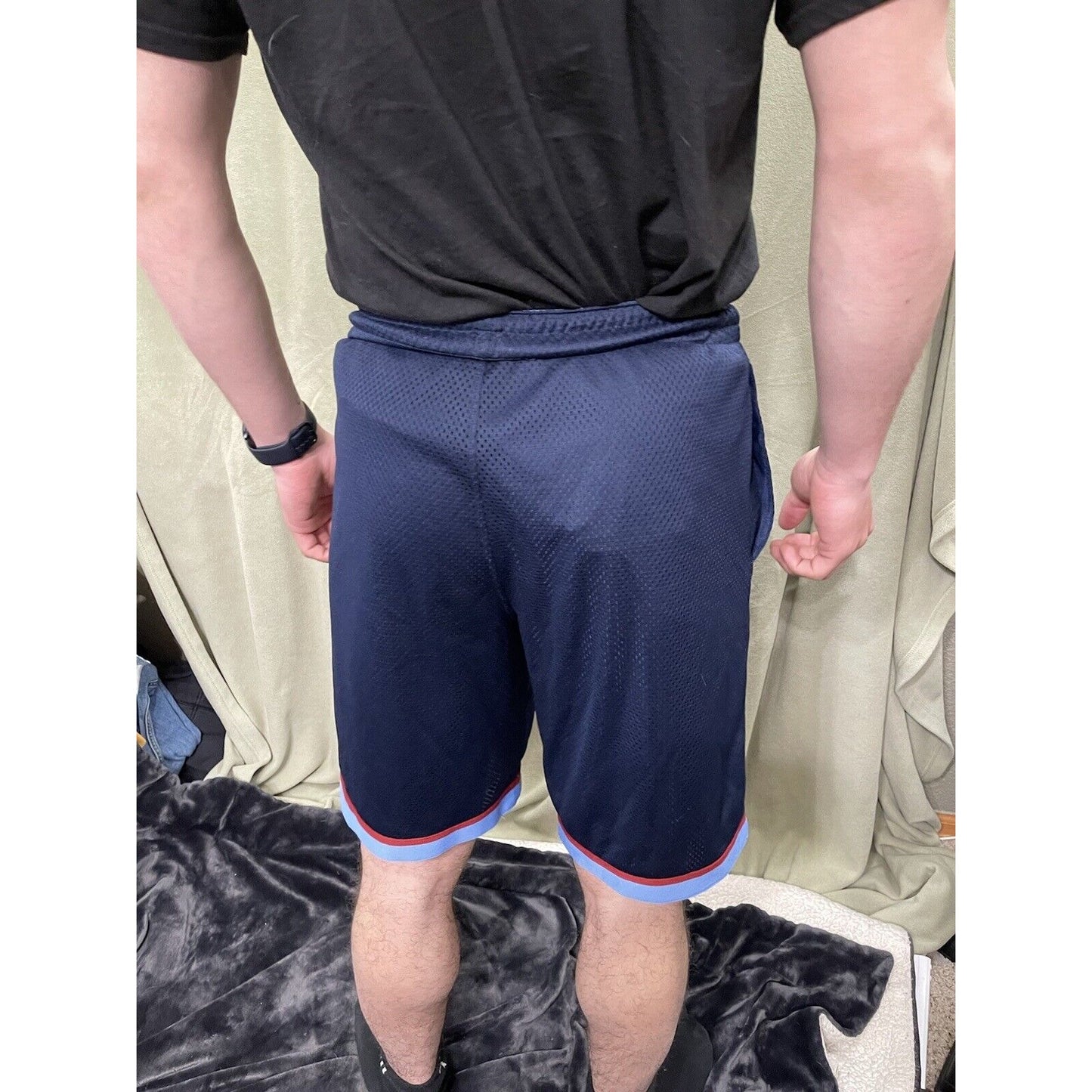 Nike Dri-Fit Classic Mens Mesh Basketball Shorts Size Small Blue Red Loose Fit