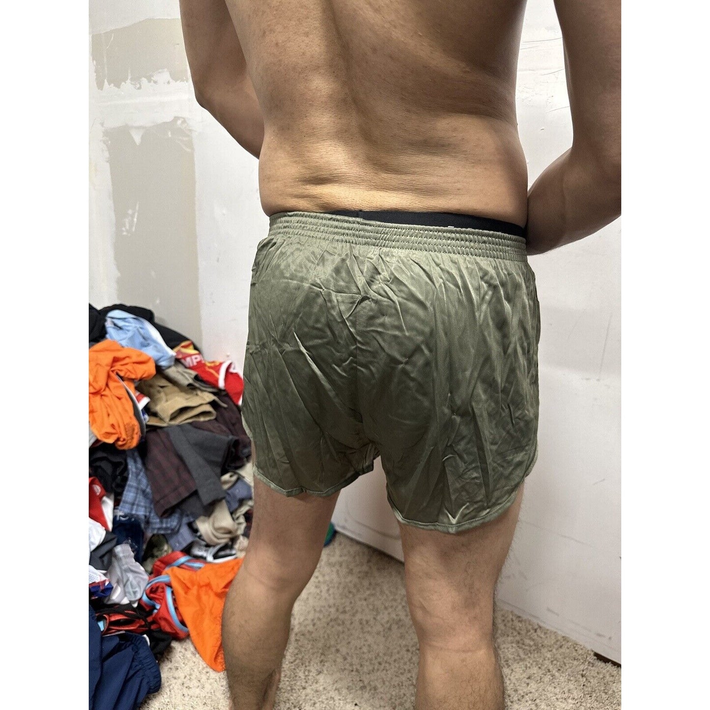 Men’s Medium Ranger Shorts Marines Olive Green Medium