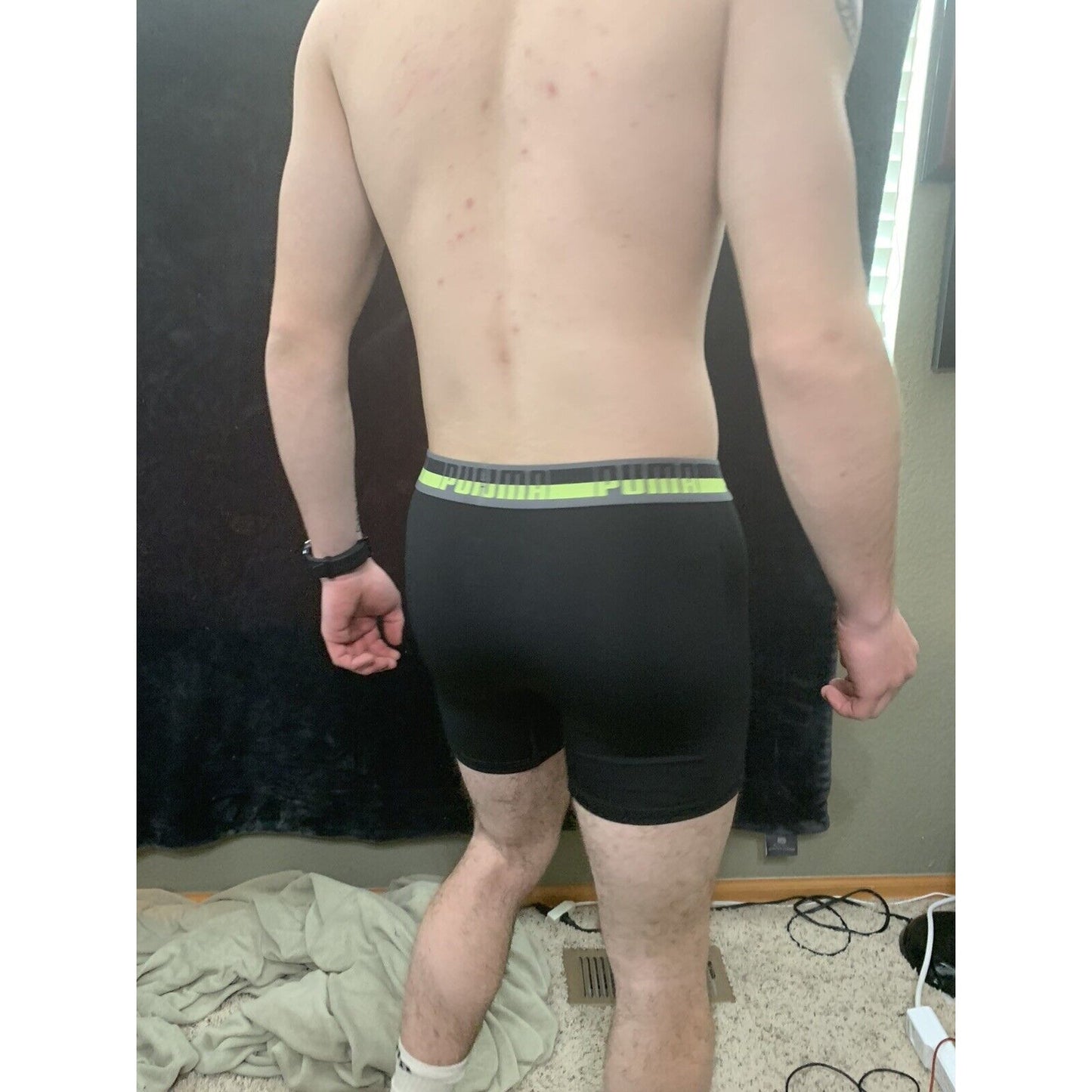 Puma Men’s Black Compression Shorts Medium 15% Spandex Yellow & Black Band