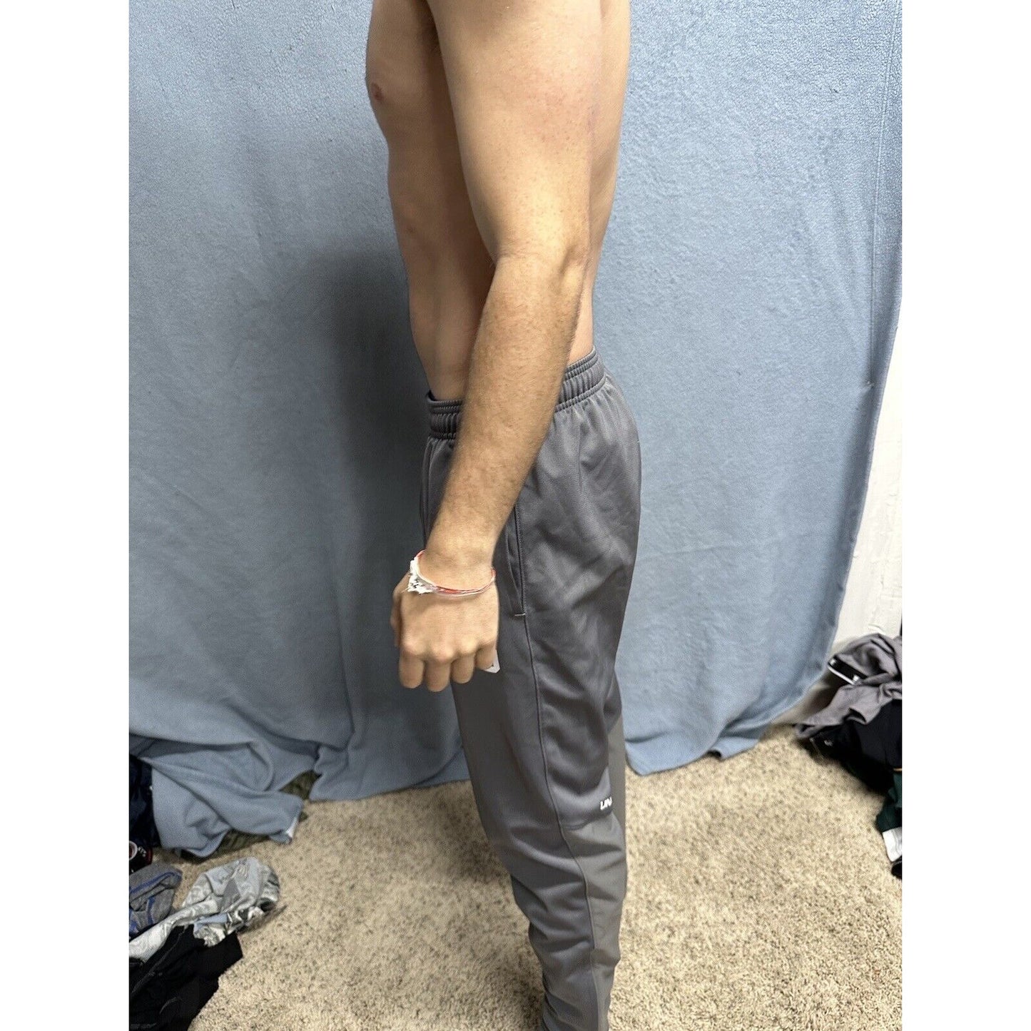 Men’s Gray Fitted Large Under Armour Sweatpants With Pockets MG