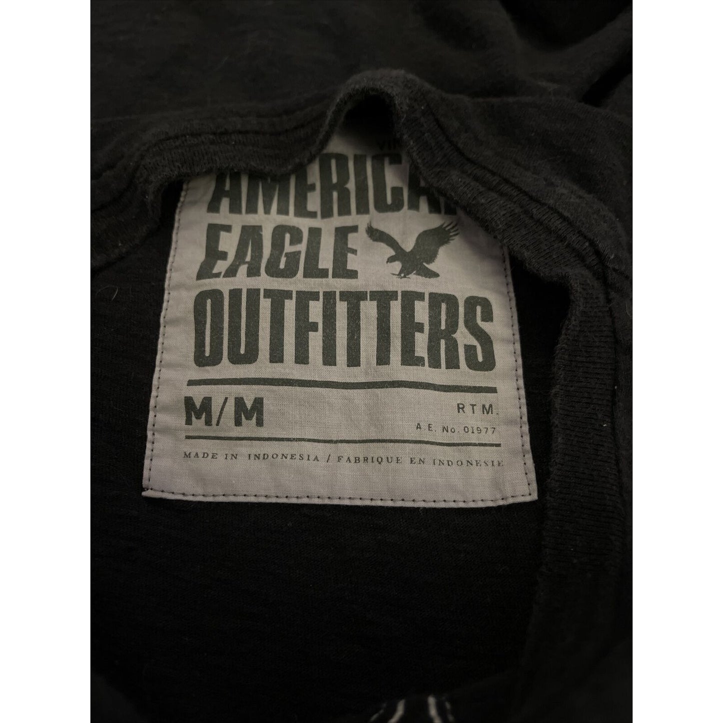 Men’s black American Eagle Mediuk Vintage fit black short sleeve t-shirt