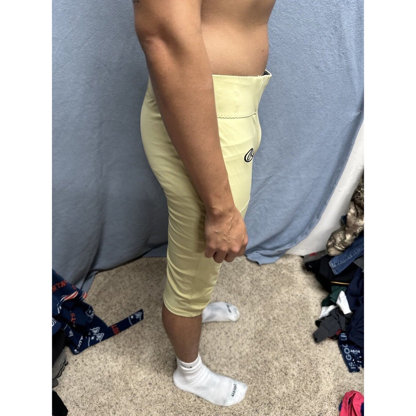 Men’s Gold Rawlings Football Pants Nylon And Spandex Size Large