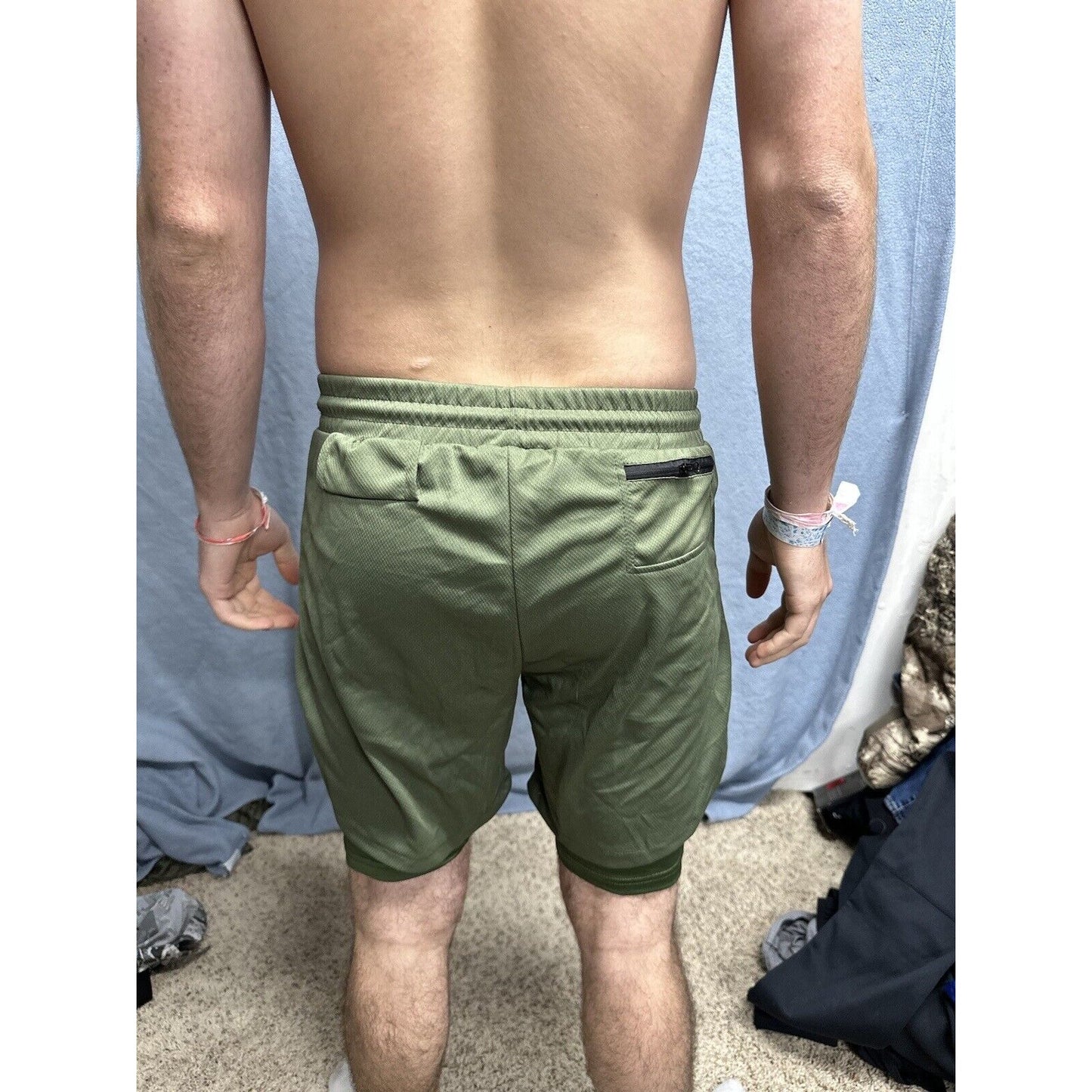 Men’s Olive Green Athletic Shorts Size Small With Built In Compression Liner