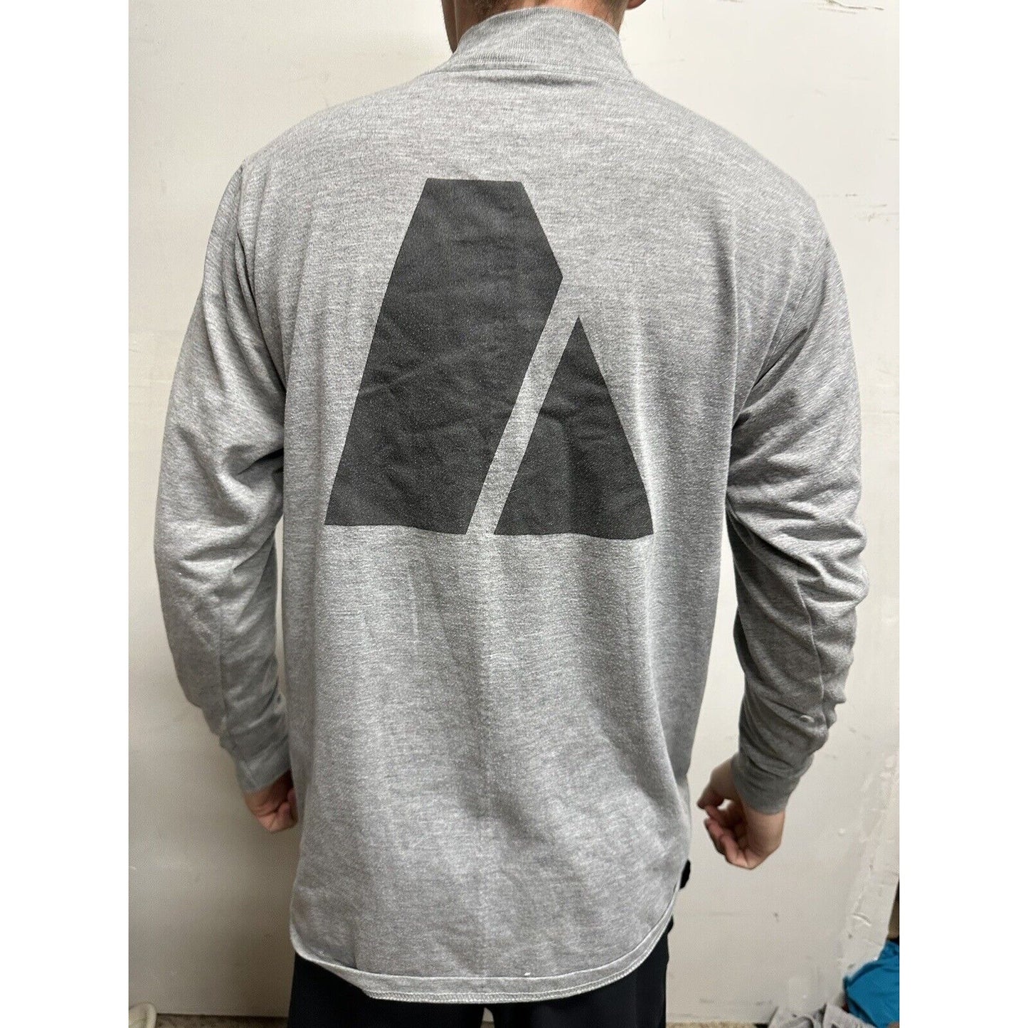 Men’s Army Pt Uniform Gray Small Long Sleeve