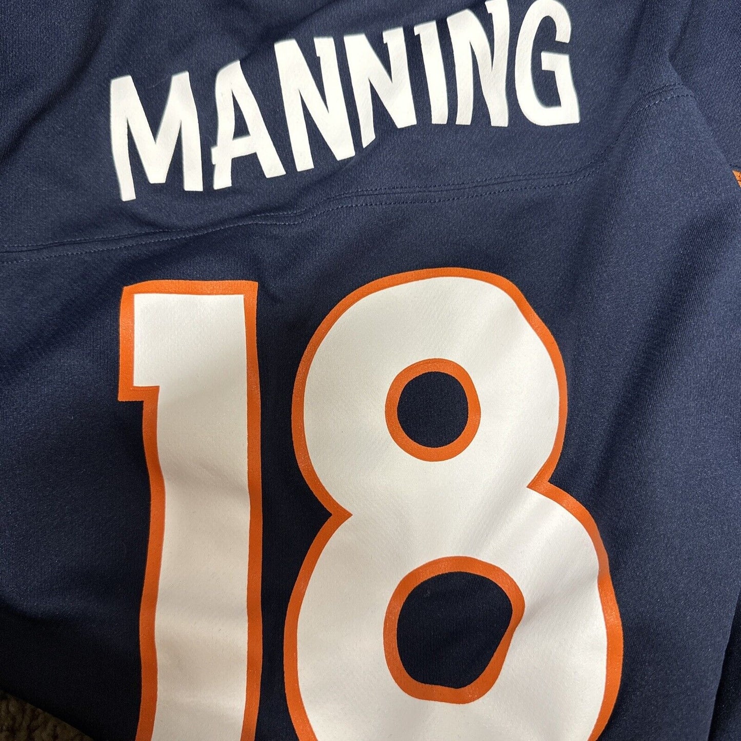 NFL Denver Broncos Peyton Manning 18 Kids Jersey Size Youth Large 14-16