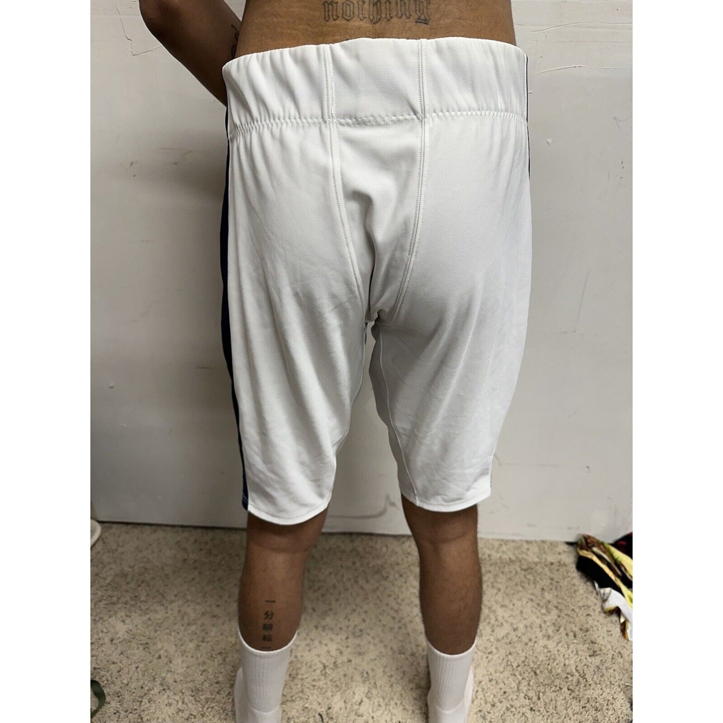 Men’s White Under Armour XL Football Pants