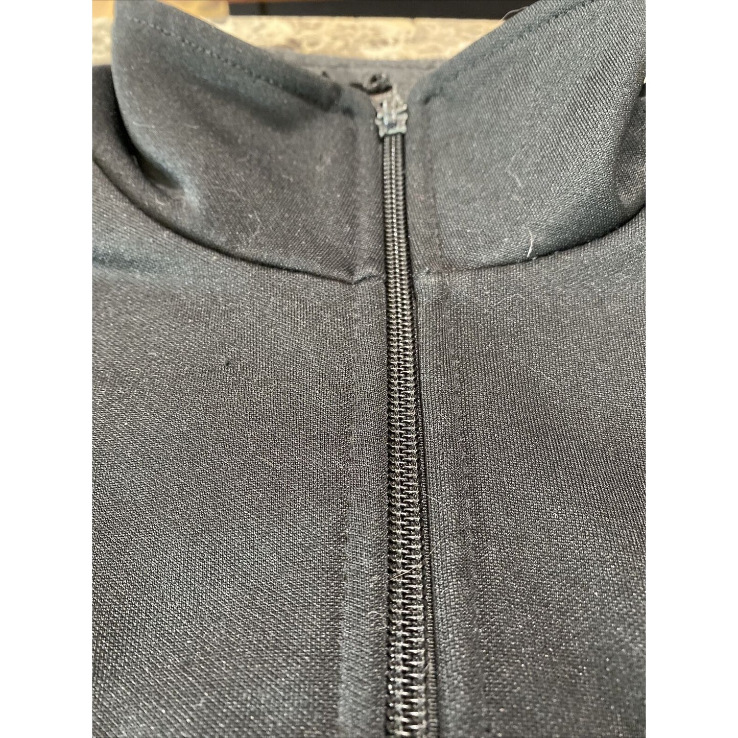 Old Navy Men's Large Black & Dark Gray Polyester-blend Zip-up Fleece Jacket