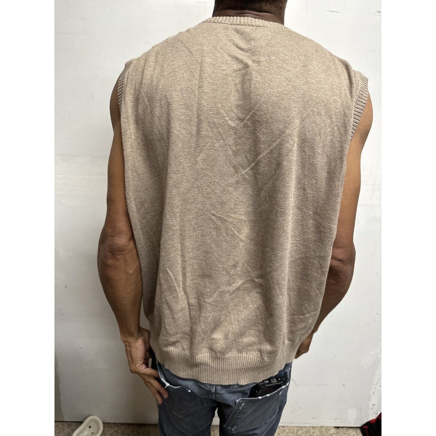 Men’s Dockers Sleeveless XL Tan Sweater