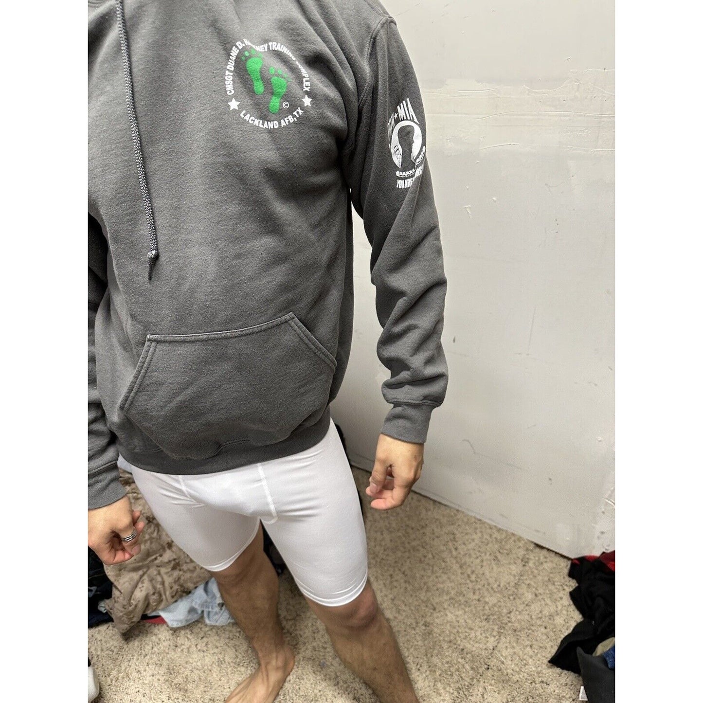 Men’s Gray CMSGT Hackney Training Complex Lackland AFB TX Gildan Medium Hoodie