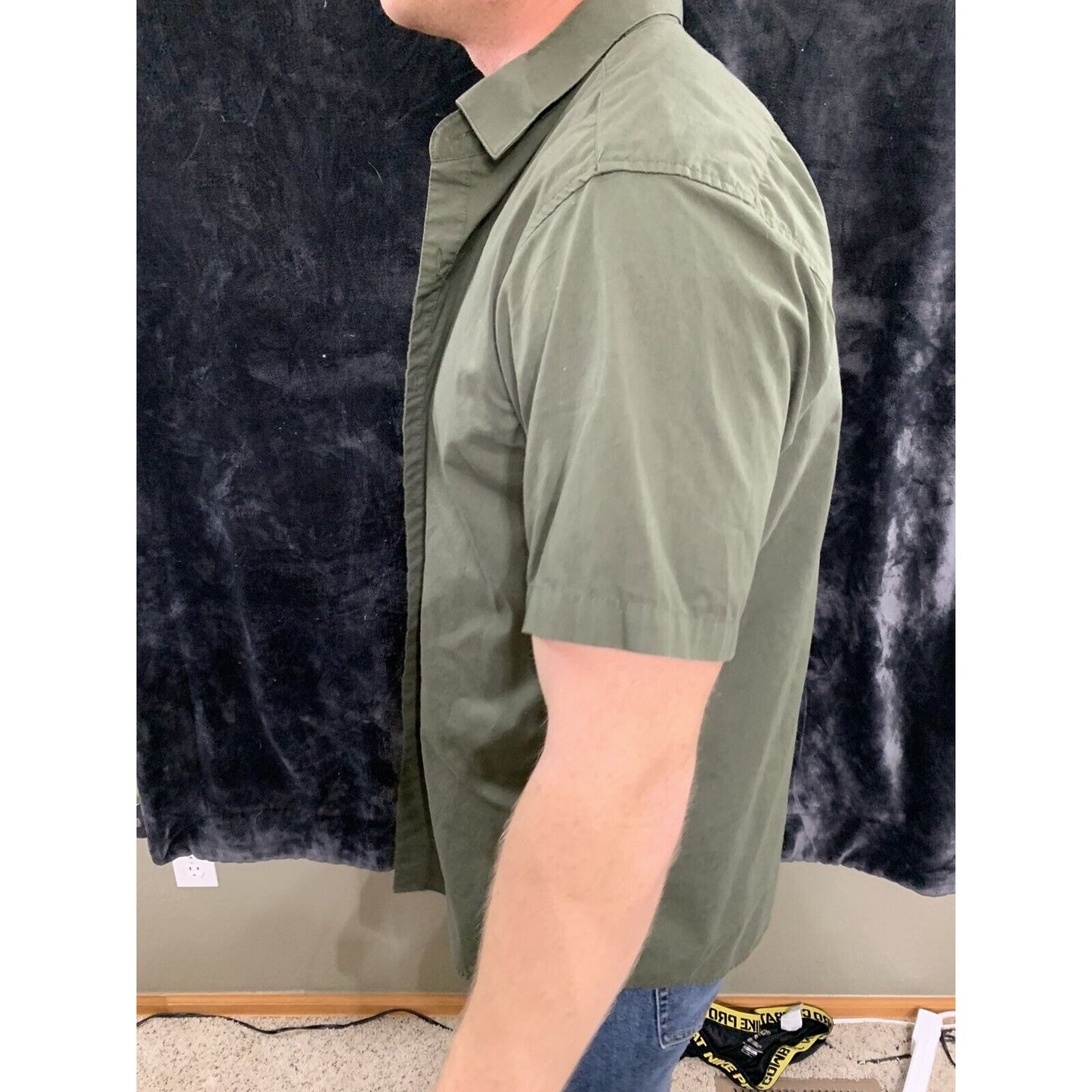 Galaxy by Harvic Men’s Slim Fit Short Sleeve Dress Shirts Olive - Size Large