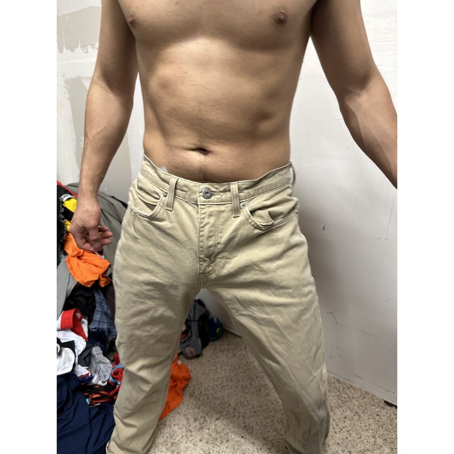 Men’s Khaki Denizen Levi’s 231 Athletic Fit 32”x32”