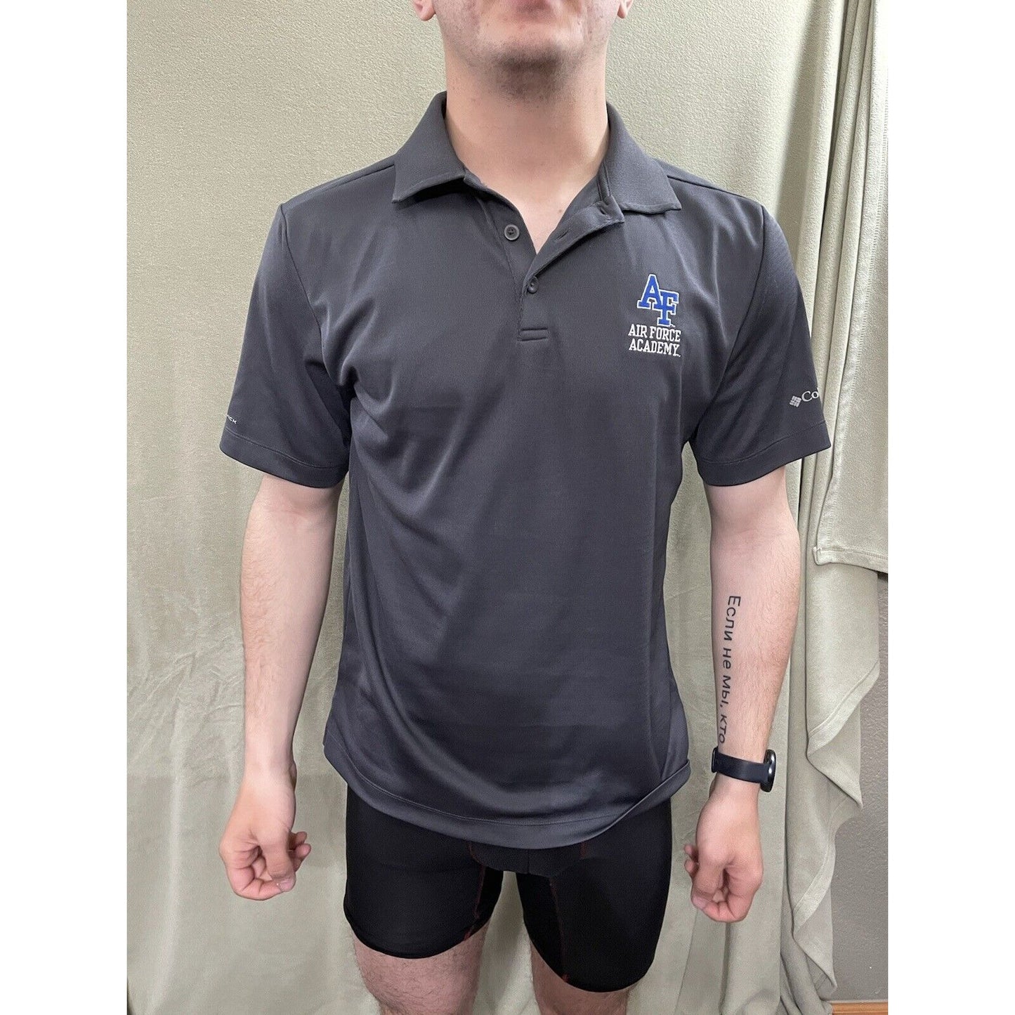 Men’s Columbia Golf Polo Medium Air Force Academy Embroidered