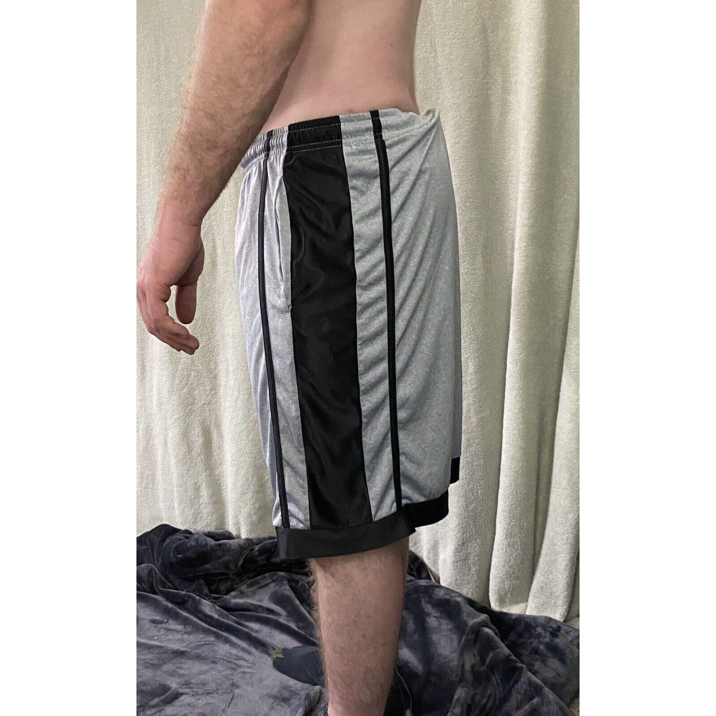 North 15 Sports Gear, Gray w/ Black Stripe Men's Large Basketball Shorts