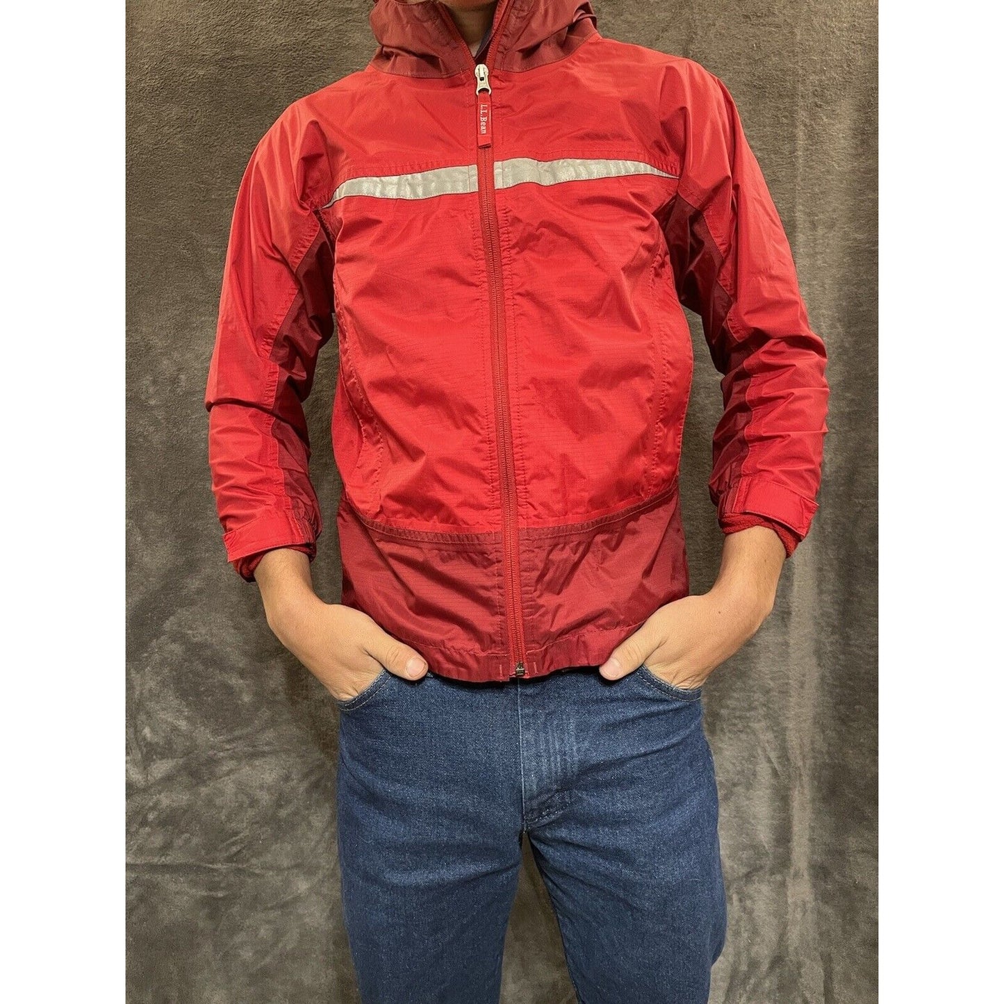 boy's L.L. Bean nylon poly medium 10-12 red jacket