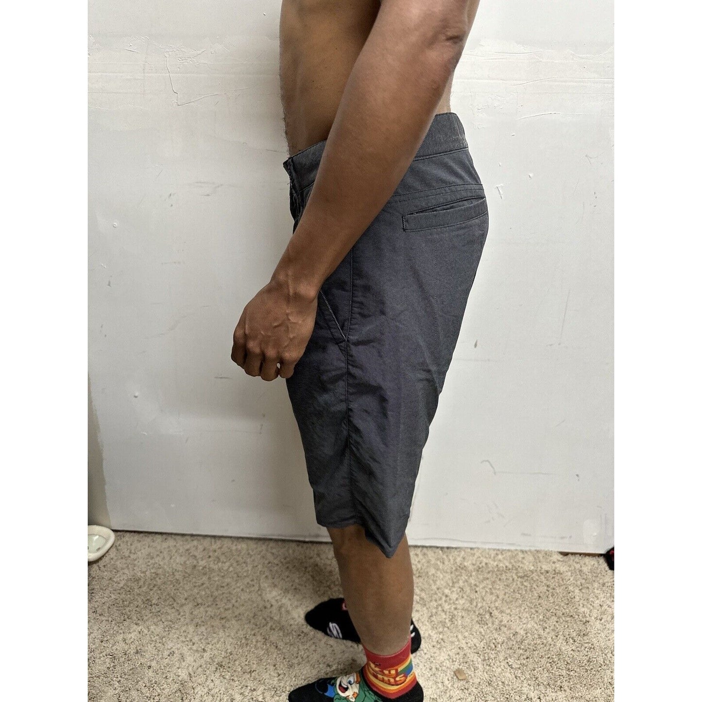 Men’s Next Level Series Tony Hawk Gray Black Size 30 Shorts