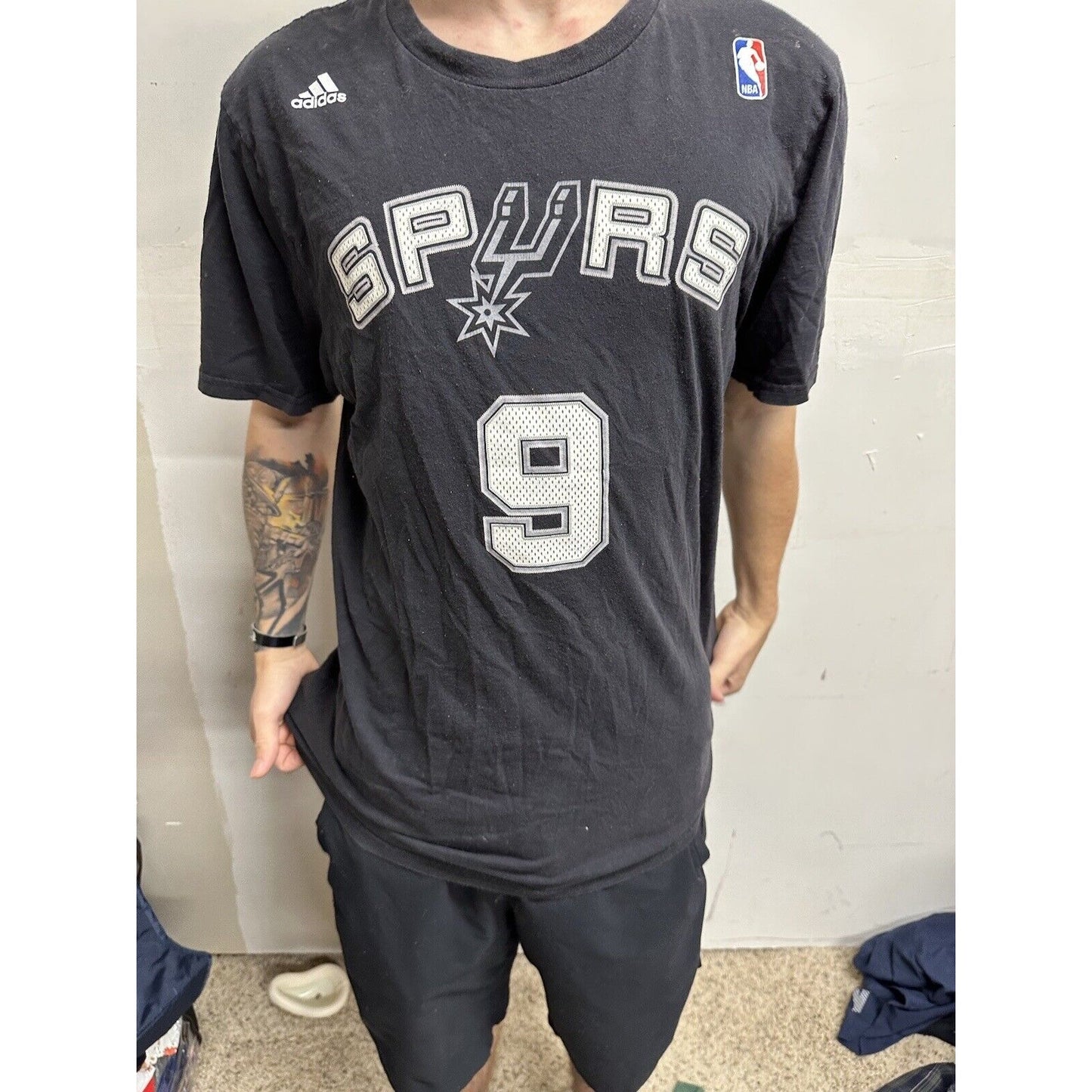 Men’s The Go To Tee Large Adidas Black NBA Spurs San Antonio 8 Shirt