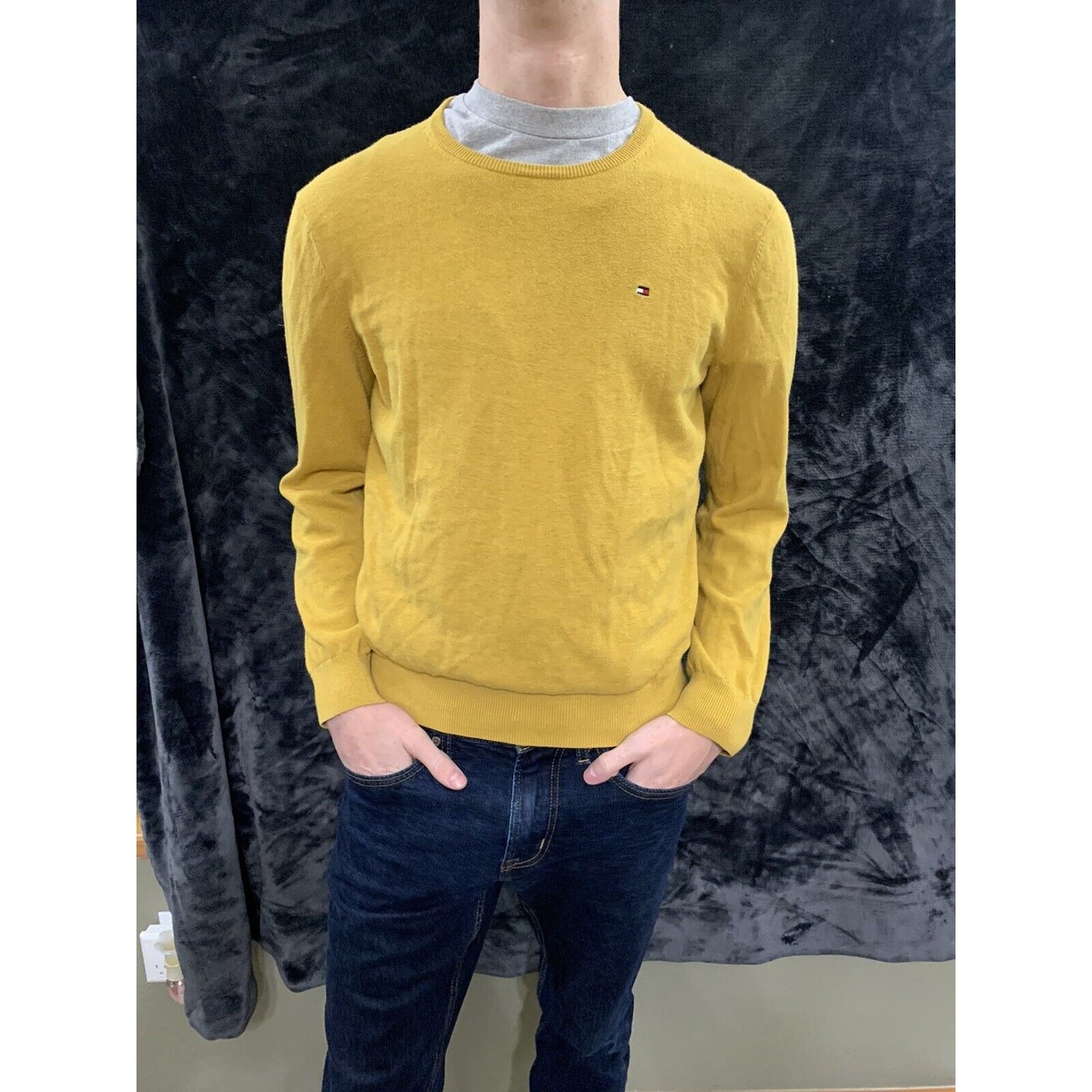 Tommy Hilfiger Mustard Yellow Crew Neck Men’s Medium Sweater