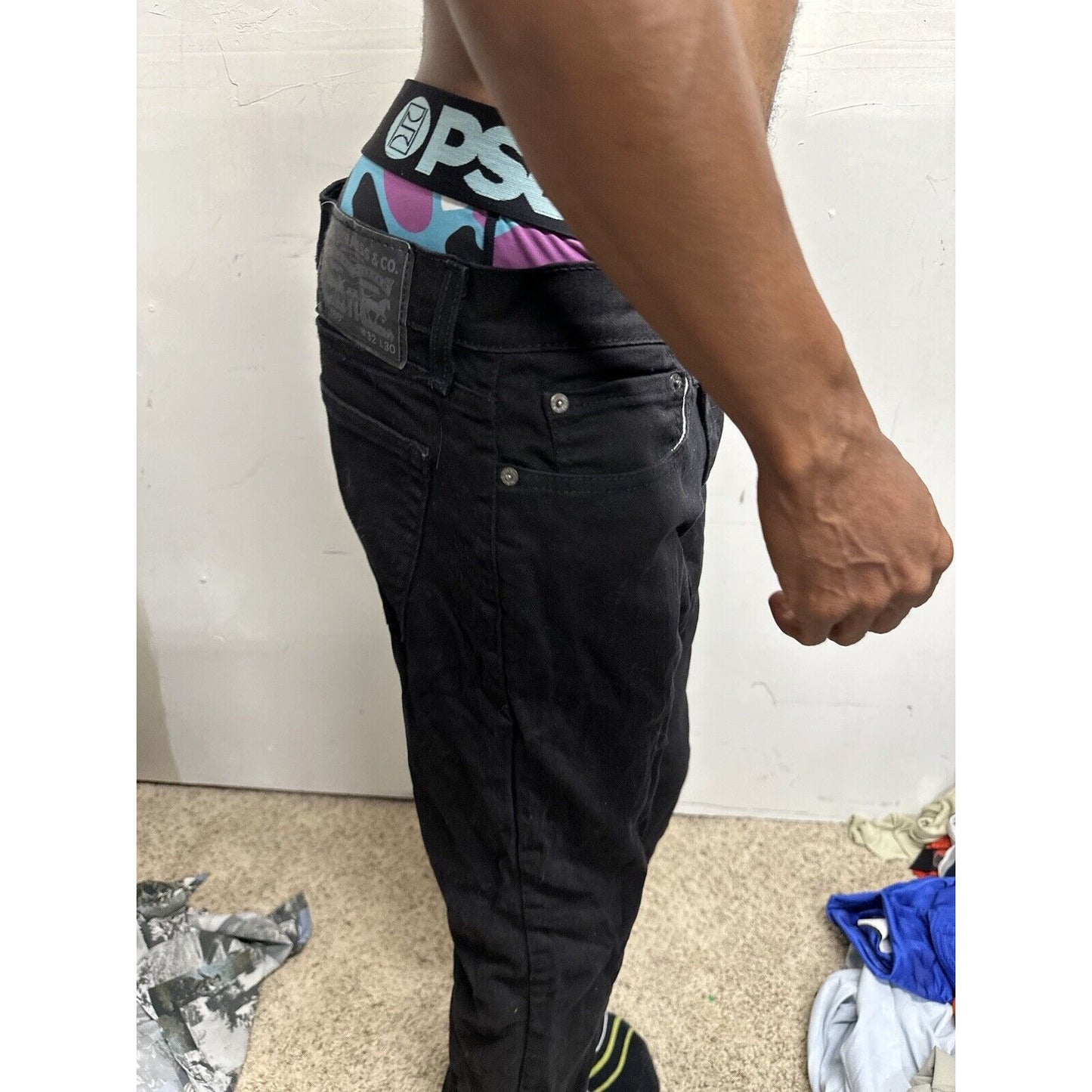 Men’s Black Levi’s 559 32 X 30 Jeans