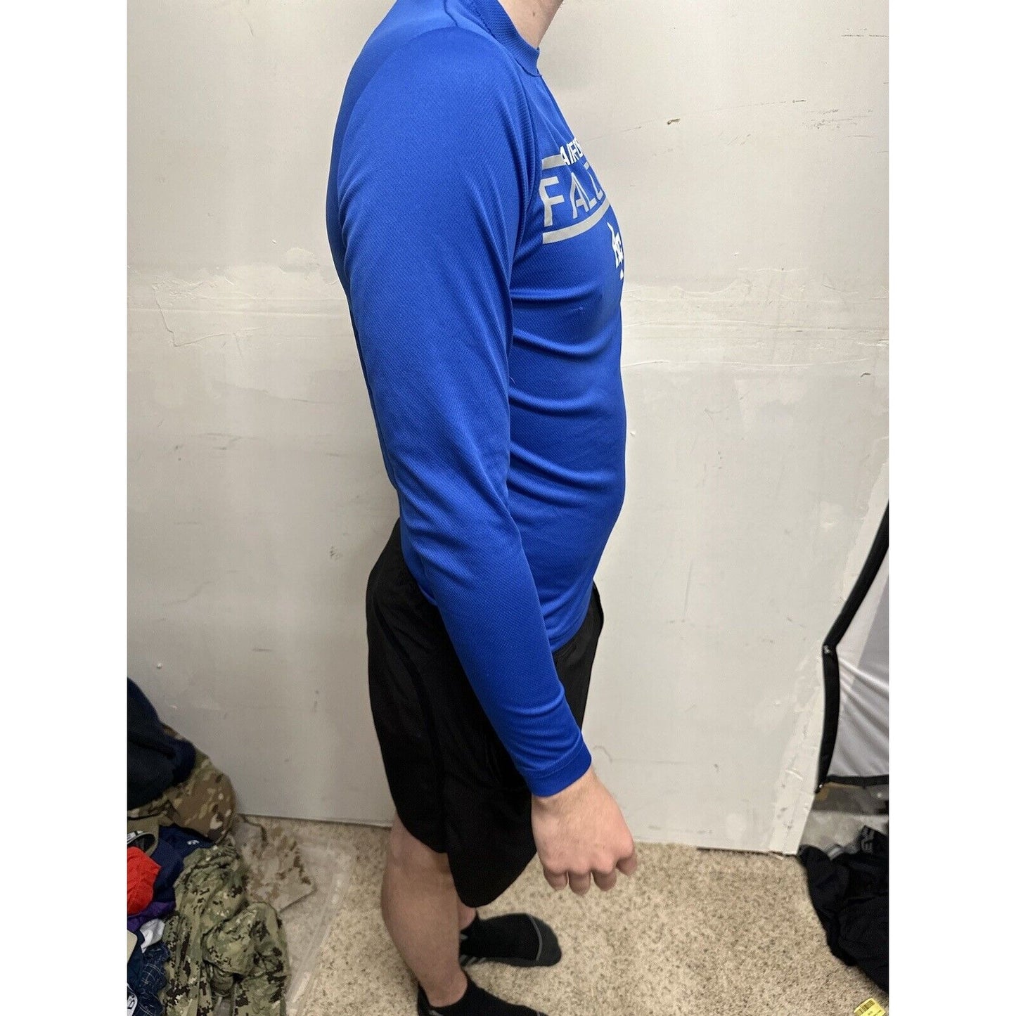 Men’s Blue USAFA Small Falcons Long Sleeve Air Force Pullover Shirt