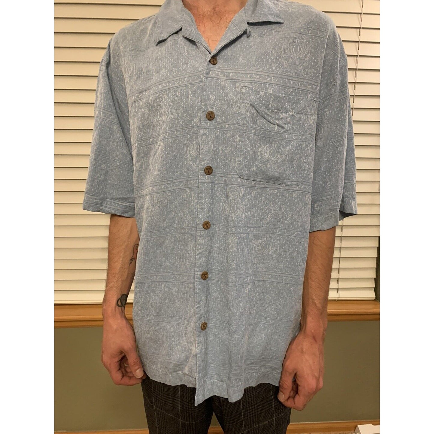 Jamaica Jaxx Men's Button Front Shirt Blue Size Large Embroidered 100% Silk