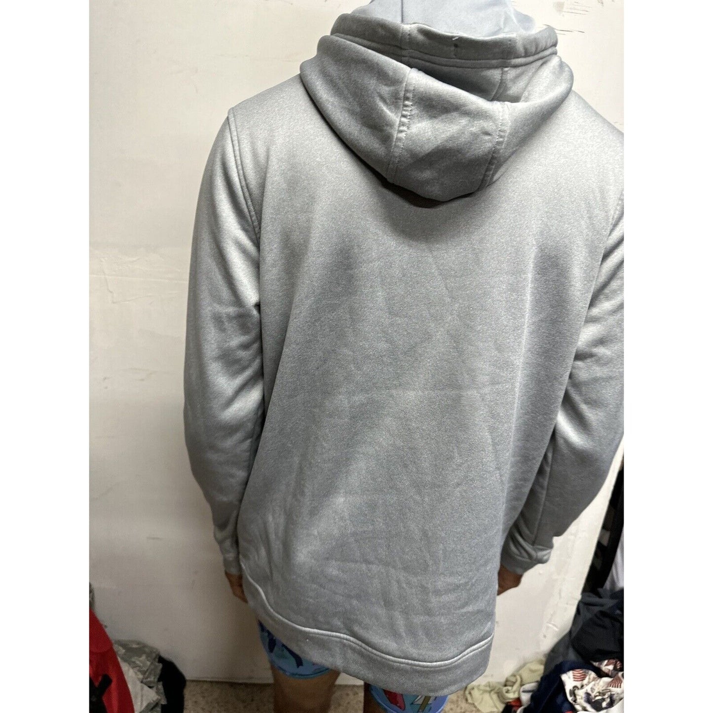Men’s Gray Under Armoyr Medium Cold Gear Loose Hoodie Hardrocker Football